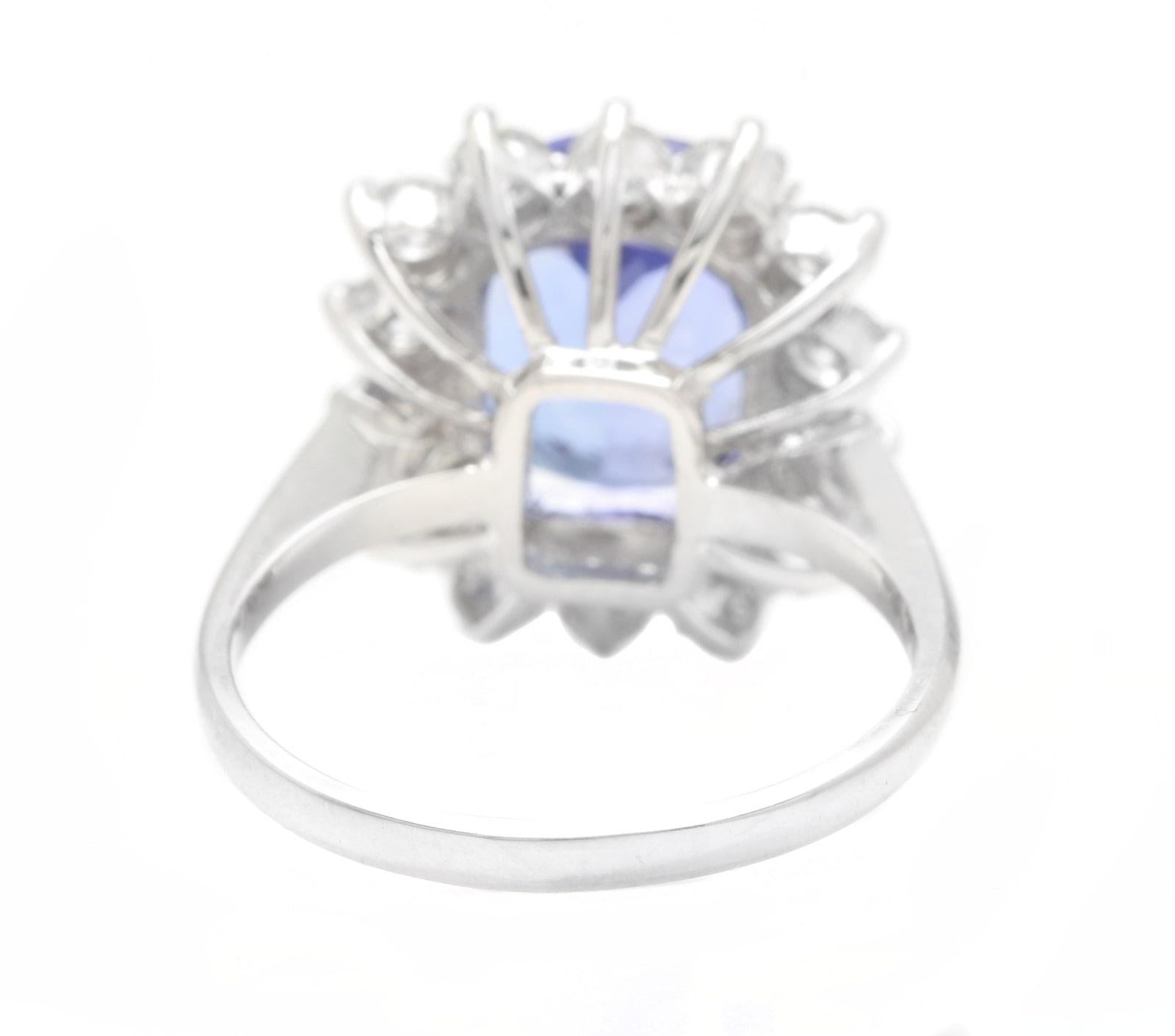 5.60ct Natural Very Nice Looking Tanzanite and Diamond 14K Solid White Gold Ring In New Condition For Sale In Los Angeles, CA