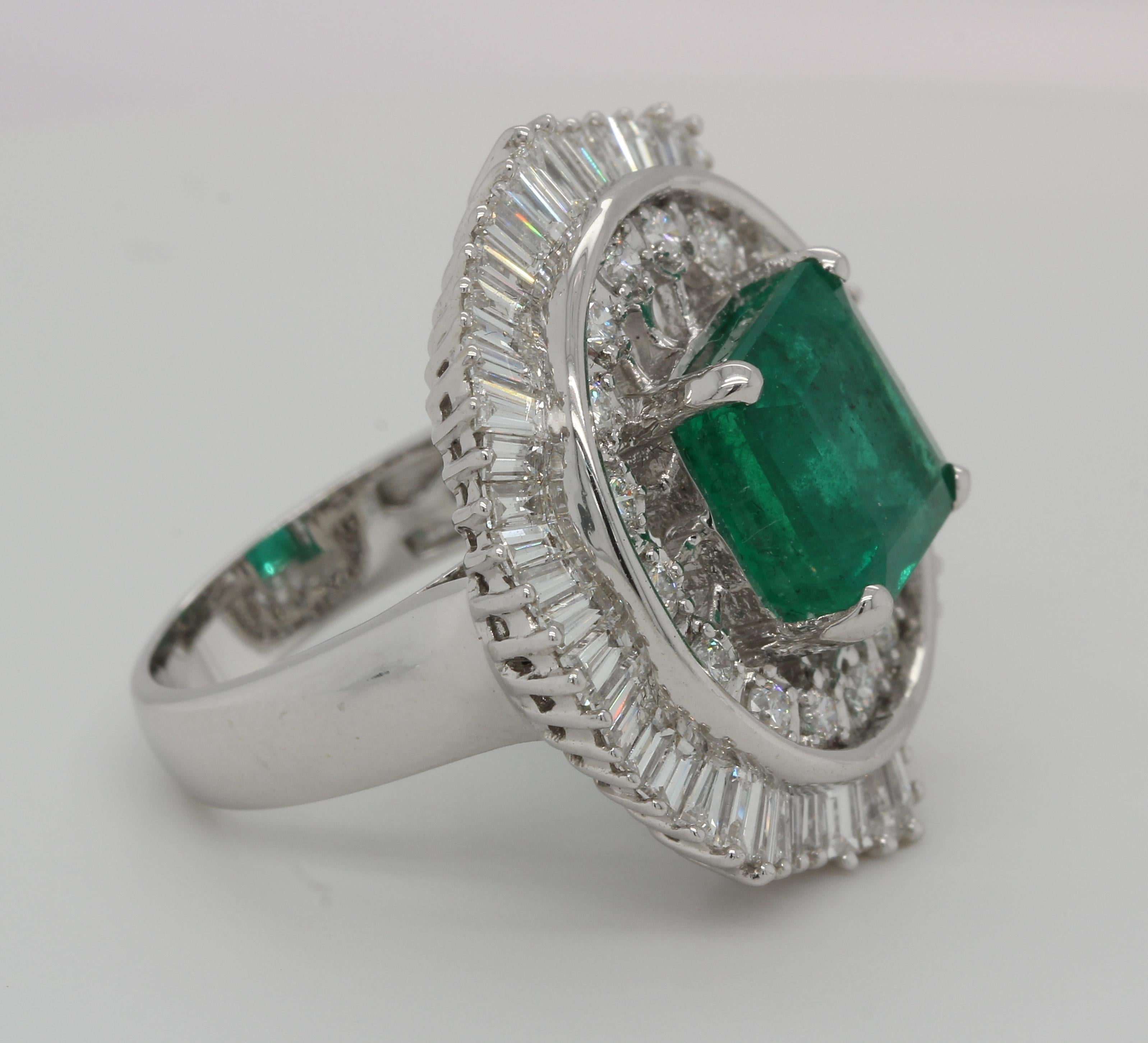 Cushion Cut 5.61 Carat Emerald and Diamond Ring in 18 Karat Gold For Sale