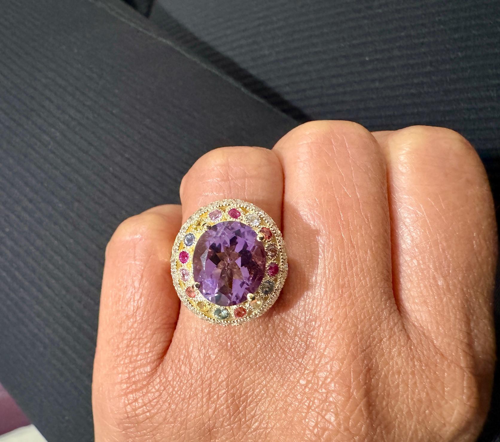 5.62 Carat Natural Amethyst Diamond Sapphire Yellow Gold Cocktail Ring For Sale 1
