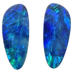 5.62 Carati Opale australiano Royal Blue Flash con giochi di colore verde Gemma