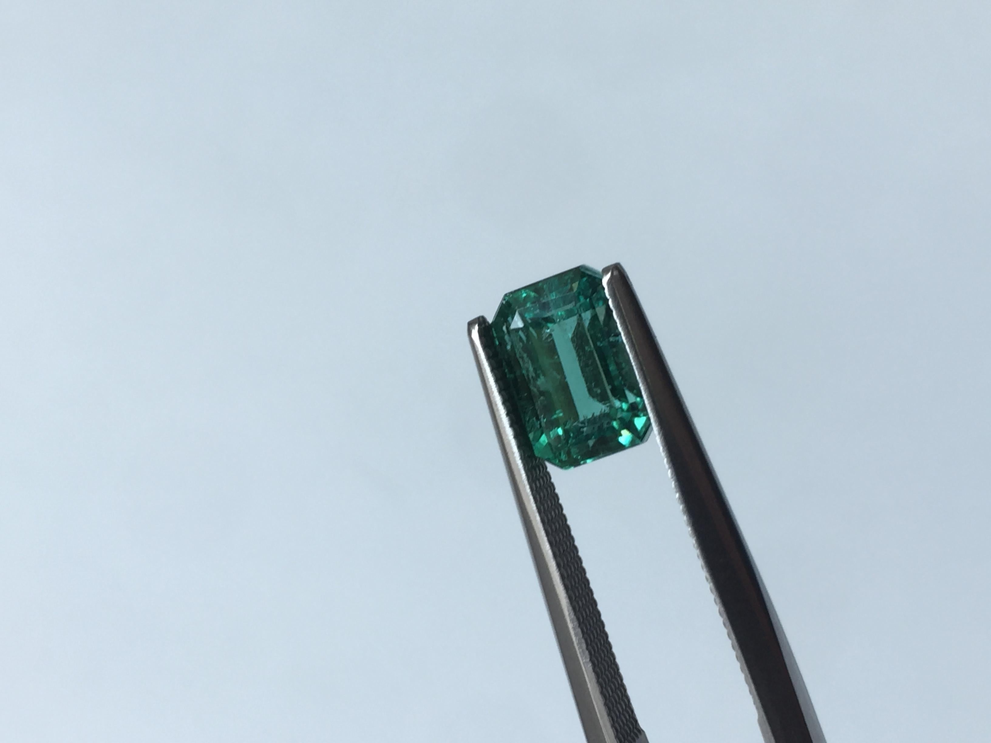 Art Deco 2.50 Carat Bluish Green Tourmaline Emerald Cut for Fine Jewelry Ring Gemstone For Sale