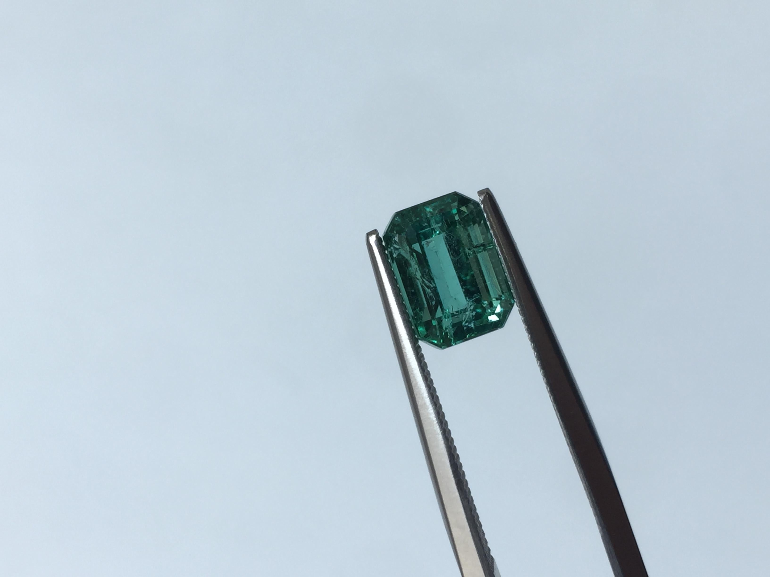 2.50 Carat Bluish Green Tourmaline Emerald Cut for Fine Jewelry Ring Gemstone In New Condition For Sale In Jaipur, RJ