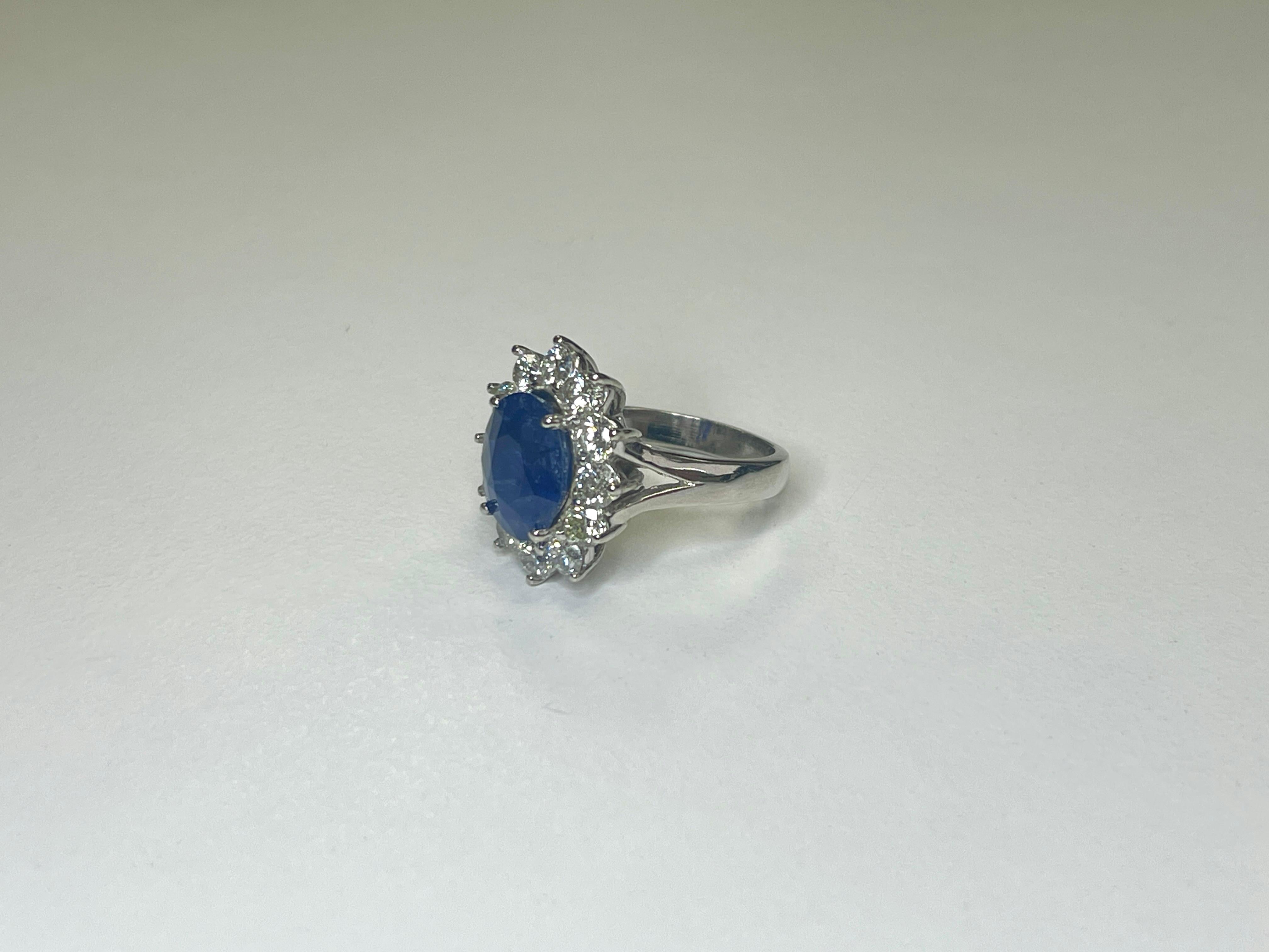 5.63 Carat Natural Sapphire and All Natural Diamonds 14K White Gold Ring For Sale 1