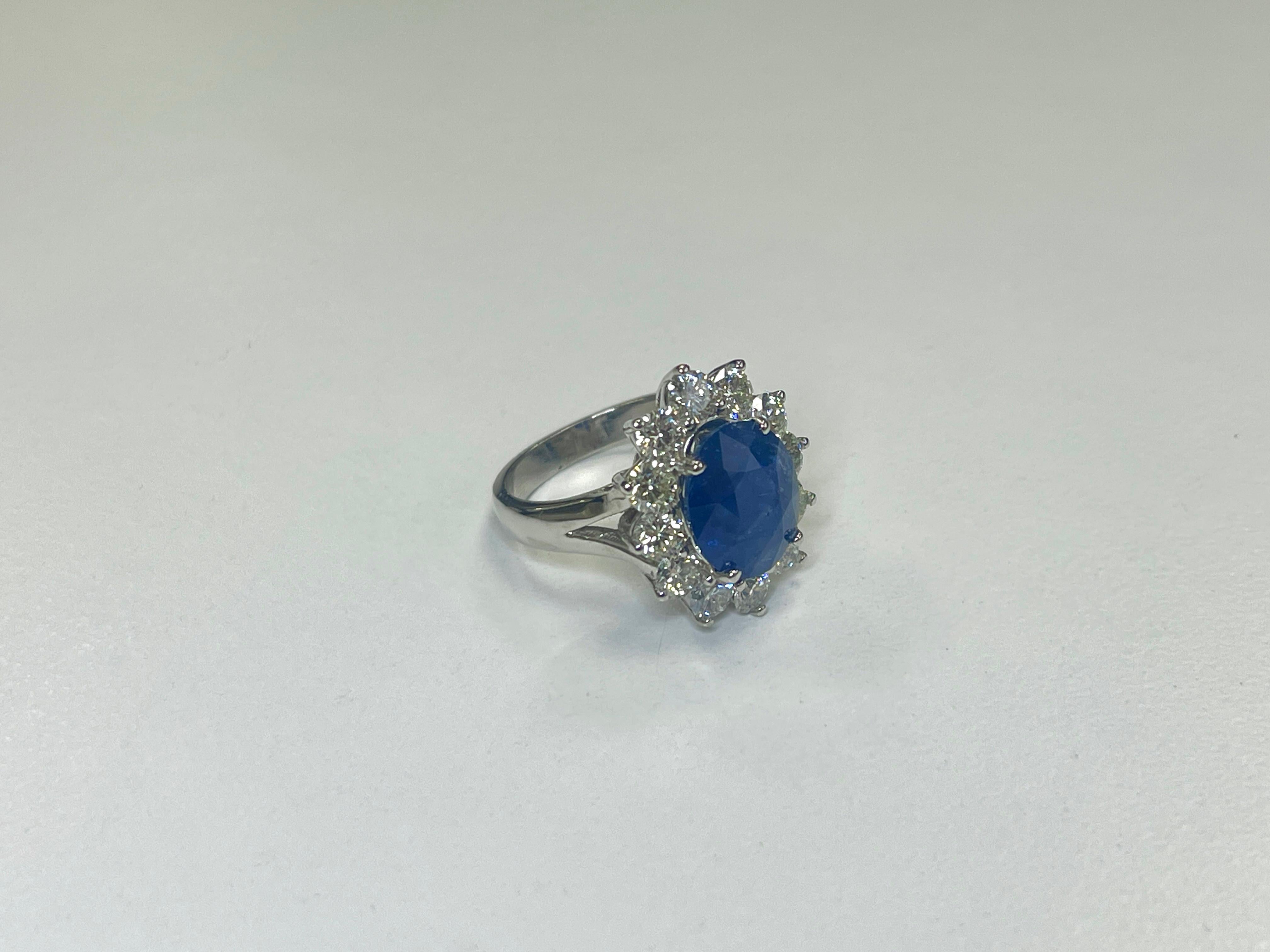 5.63 Carat Natural Sapphire and All Natural Diamonds 14K White Gold Ring For Sale 2