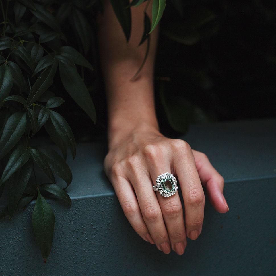 vintage emerald cut aquamarine ring