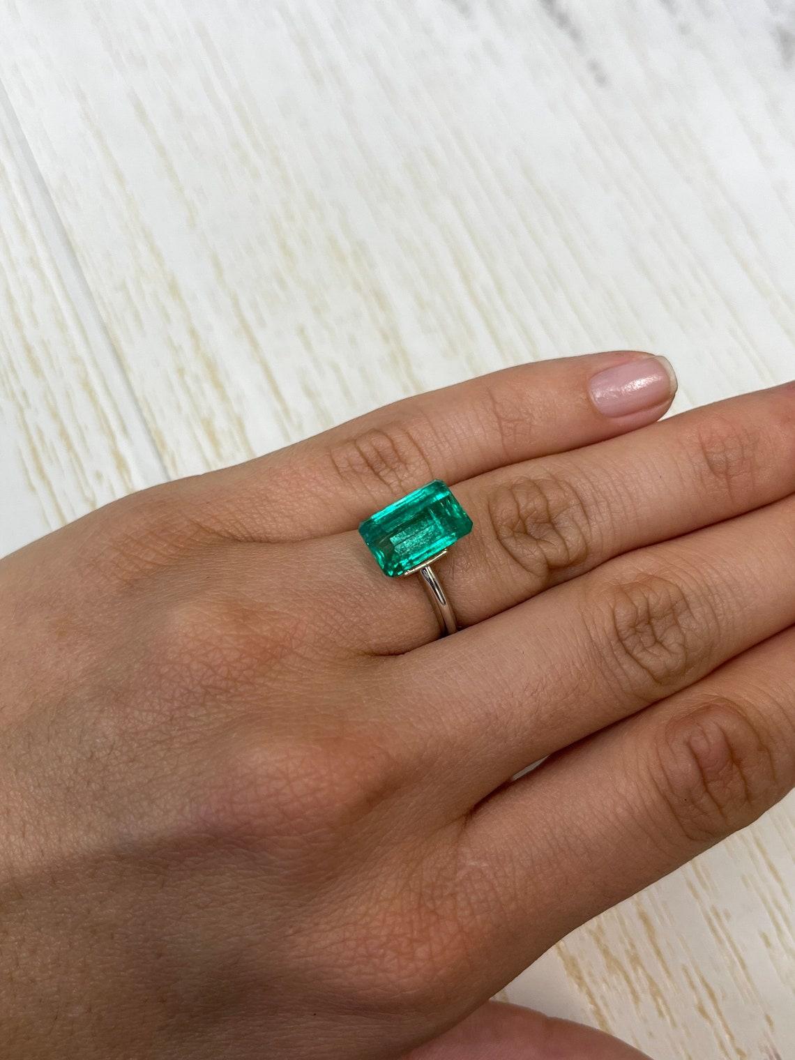 5.63ct Bluish Green Muzo Emerald Cut Colombian Gem 13x8 Genuine May Birthstone For Sale 4