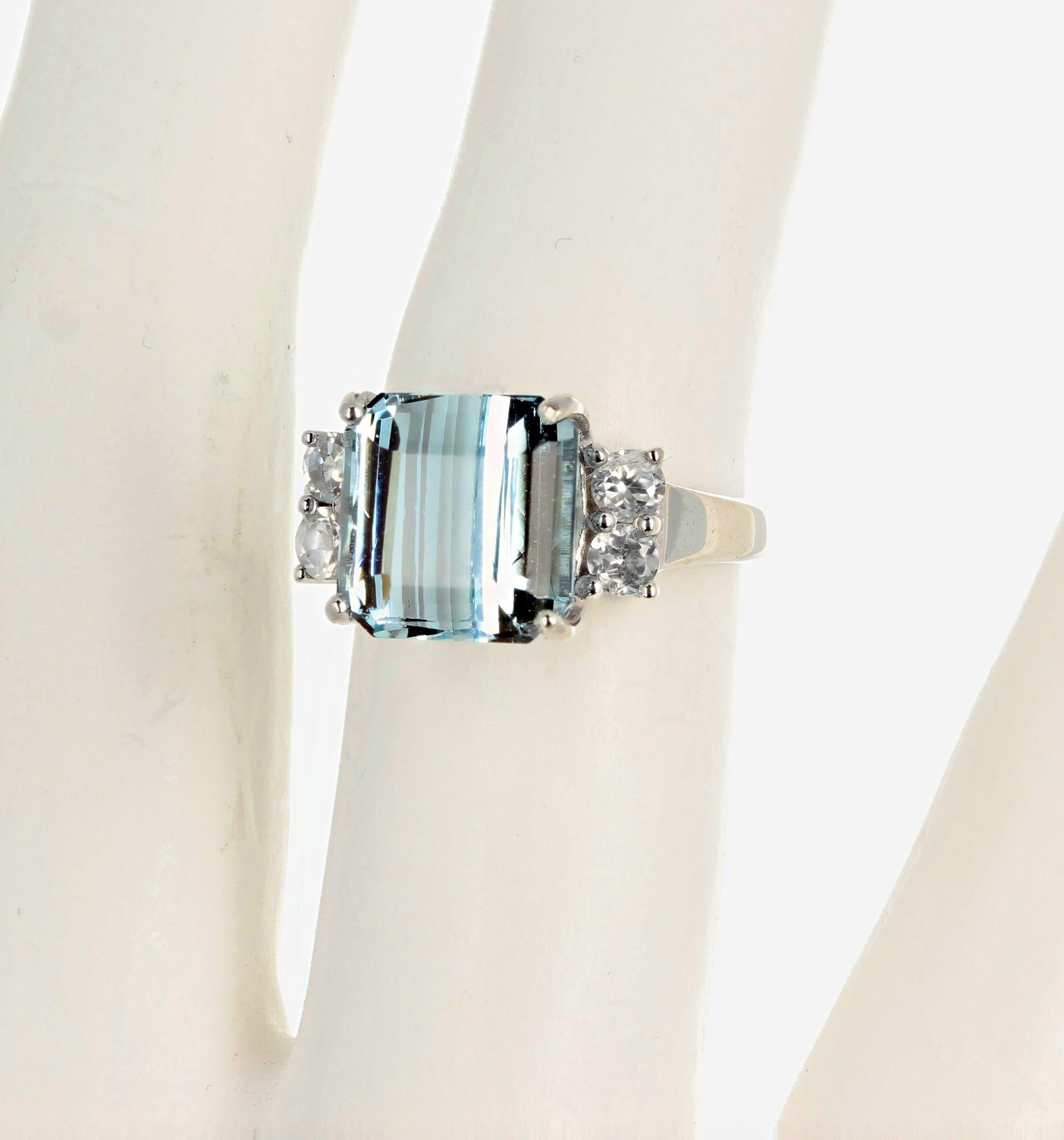 5.64 Carat Aquamarine and Diamond Ring 4