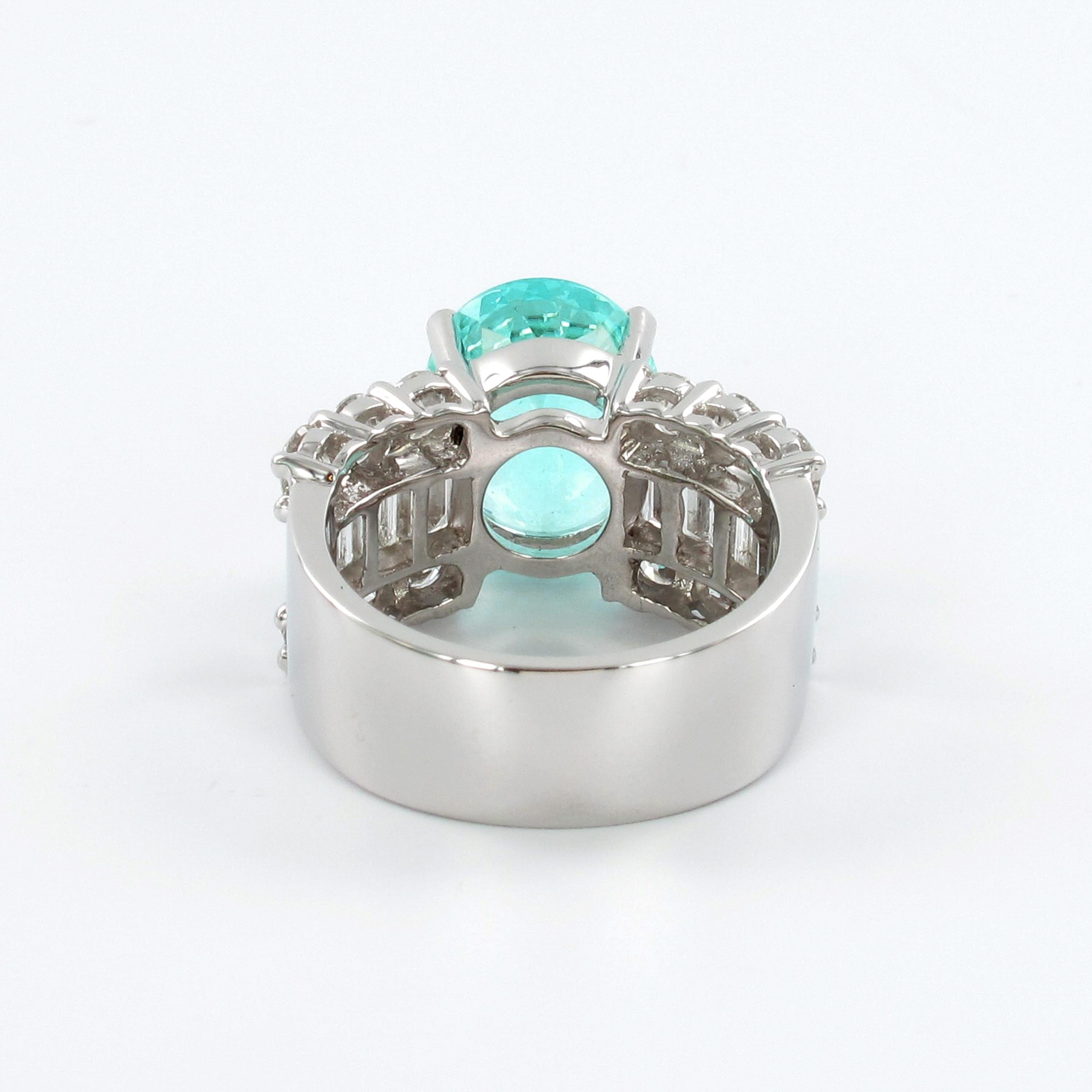 5.64 Carat Paraiba Tourmaline Diamond Ring in White Gold 750 In Excellent Condition In Lucerne, CH