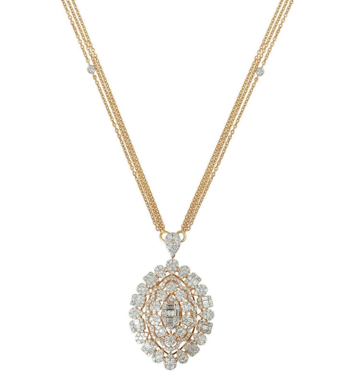 Modern 5.65 Carat Diamond 14 Karat Yellow Gold Marquise Pendant Necklace For Sale