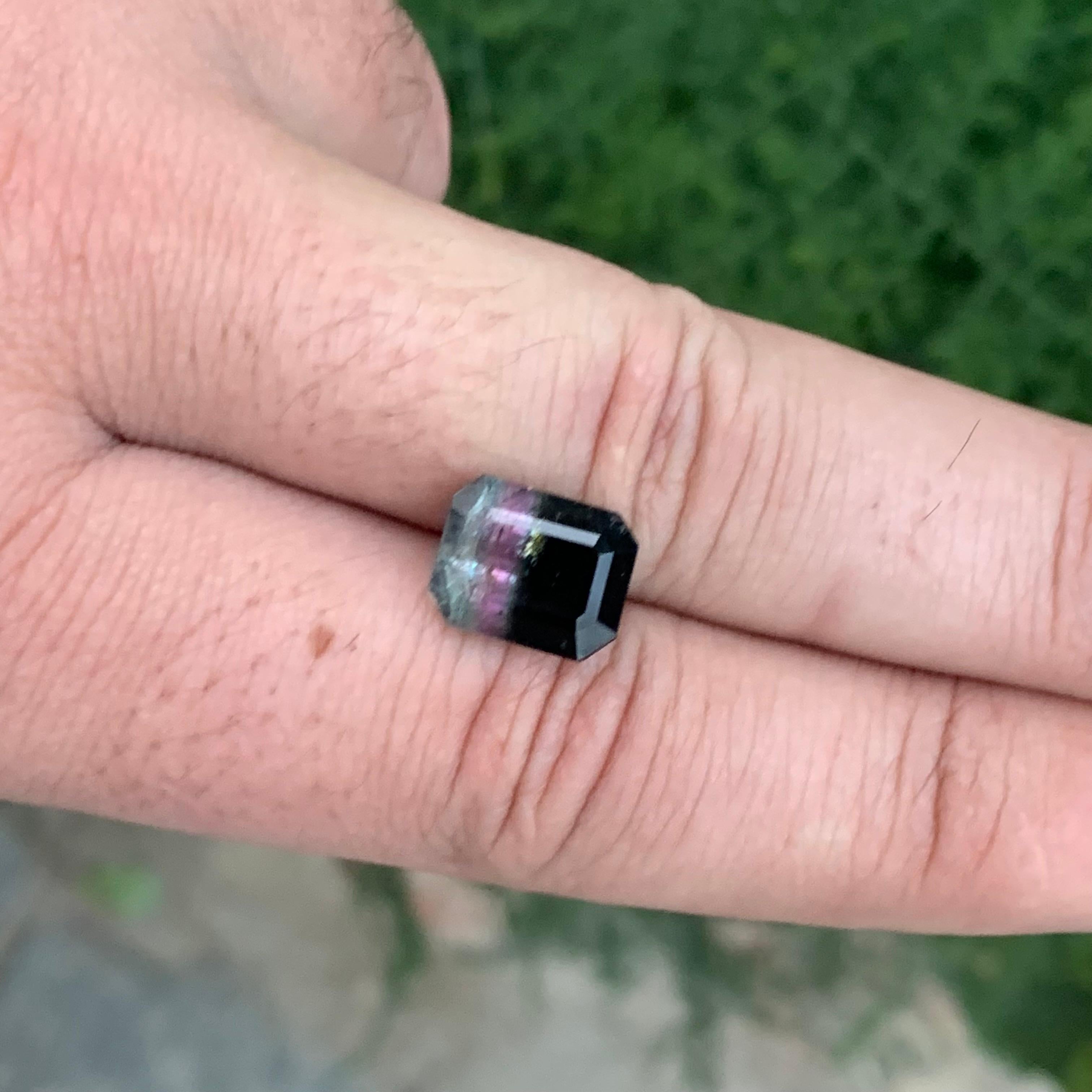 5.65 Carat Natural Loose Parti Tourmaline Emerald Shape Gemstone (pierre précieuse en forme d'émeraude) en vente 3