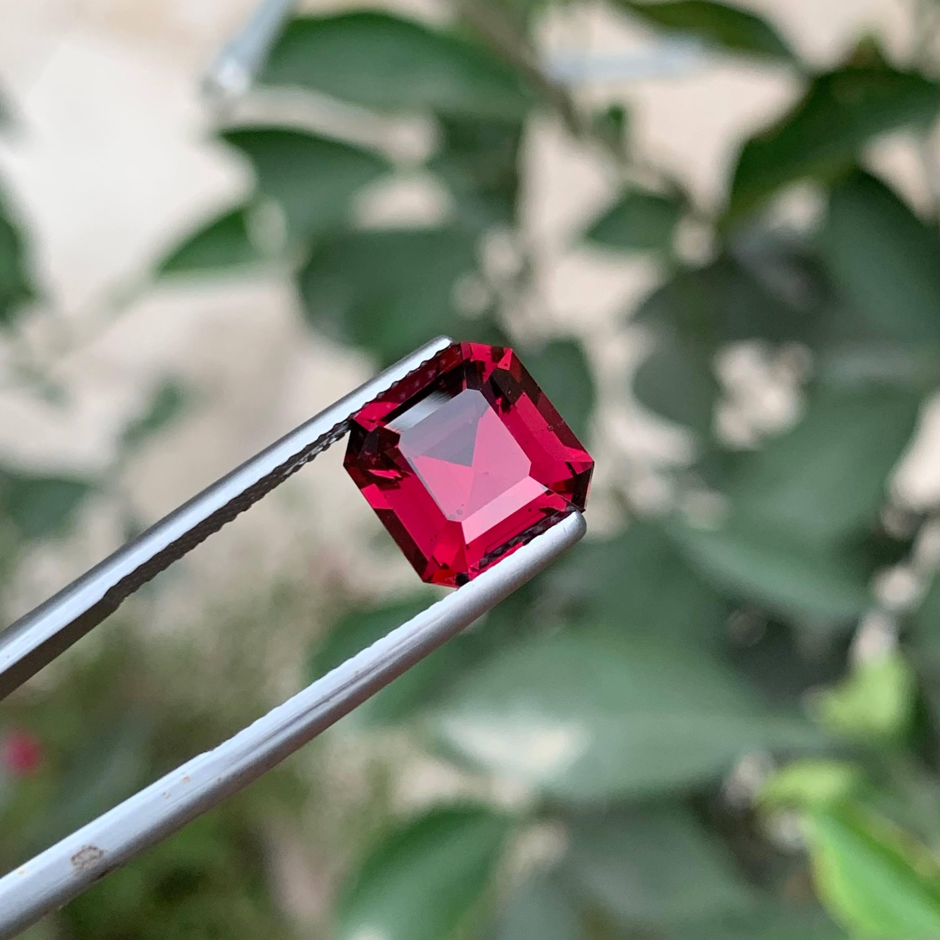 Granate rojo rosado suelto natural de 5,65 quilates, talla Asscher, gema africana en venta 2