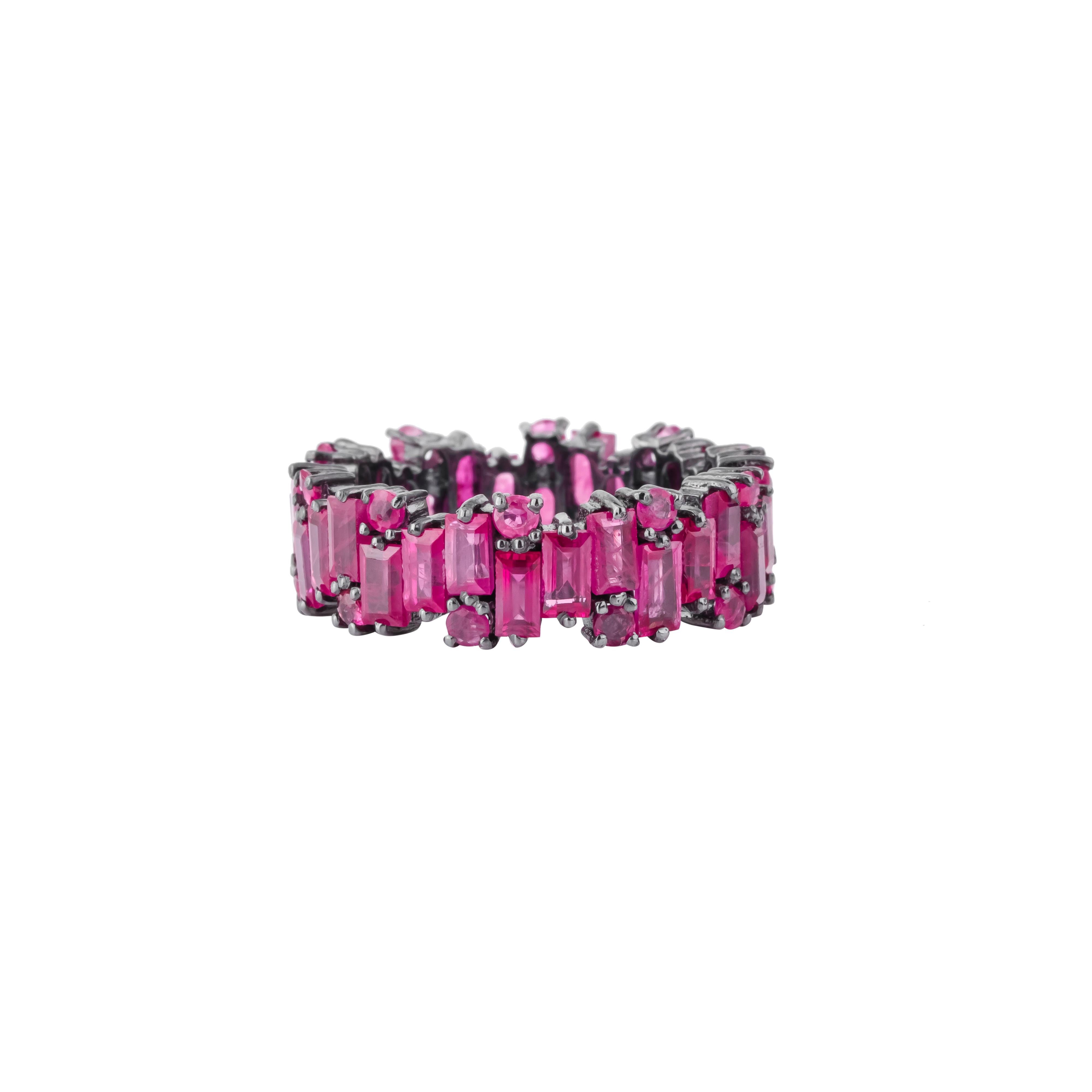 Round Cut 5.65 Carat Ruby Infinity Band Ring For Sale