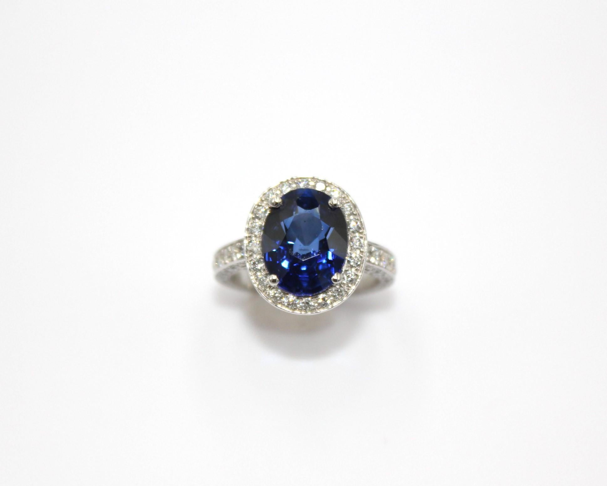 5.65 Carat Sapphire Diamond Ring For Sale 1