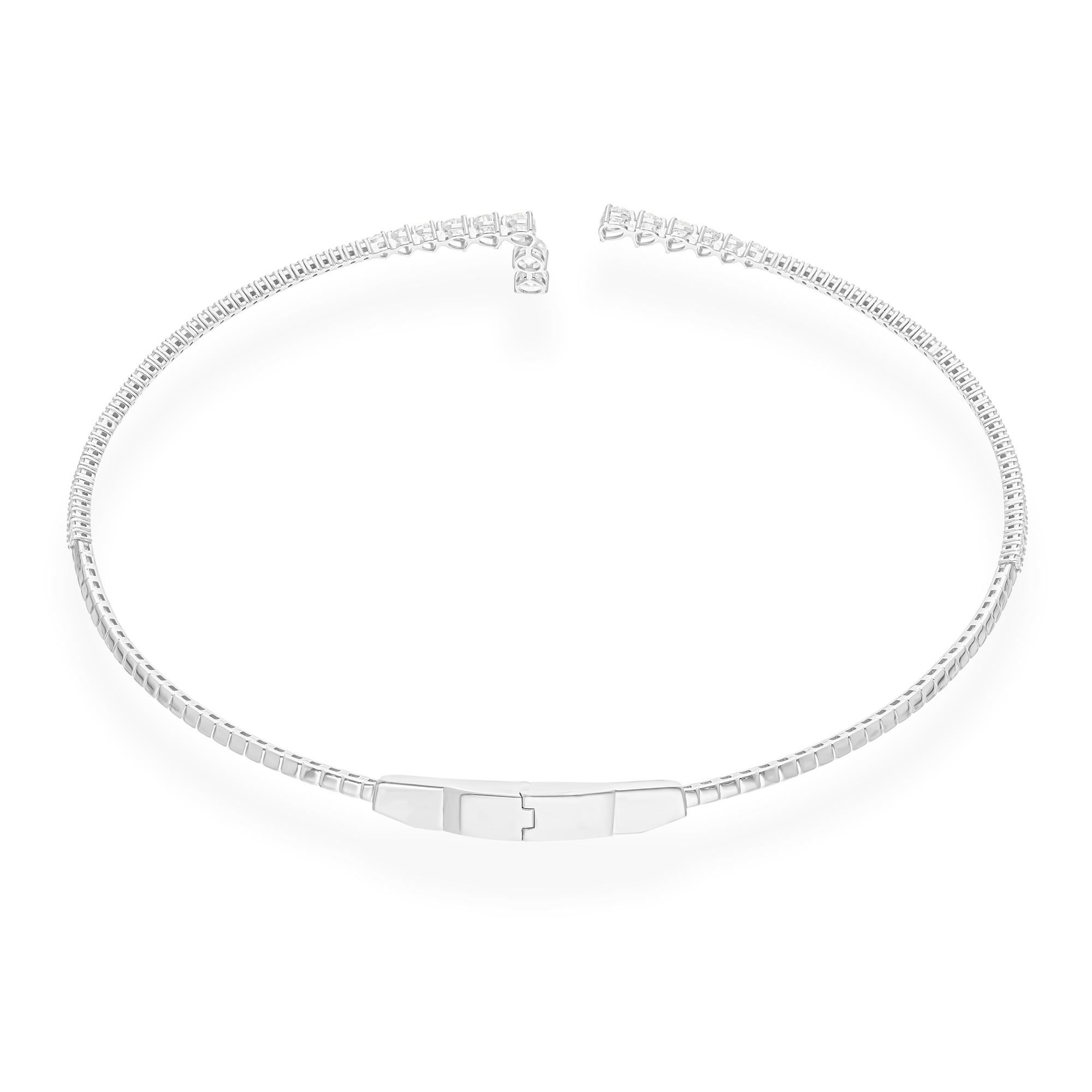 Moderne 5.65 Carat SI/H Pear Round Brilliant Cut Diamond Choker Necklace 14k White Gold en vente