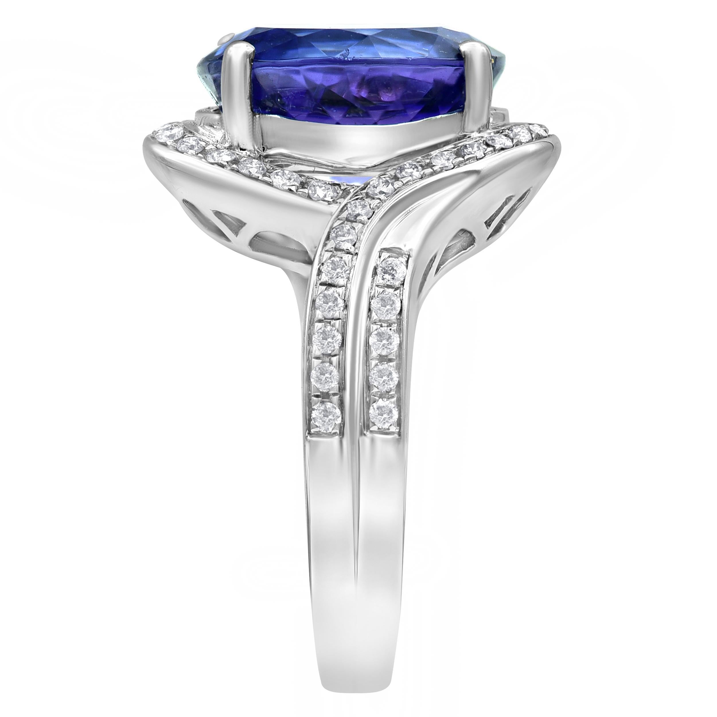 5.65 Carat Tanzanite & 0.35 Carat Diamond 14K White Gold Prong Set Ring In New Condition For Sale In SECACUS, NJ
