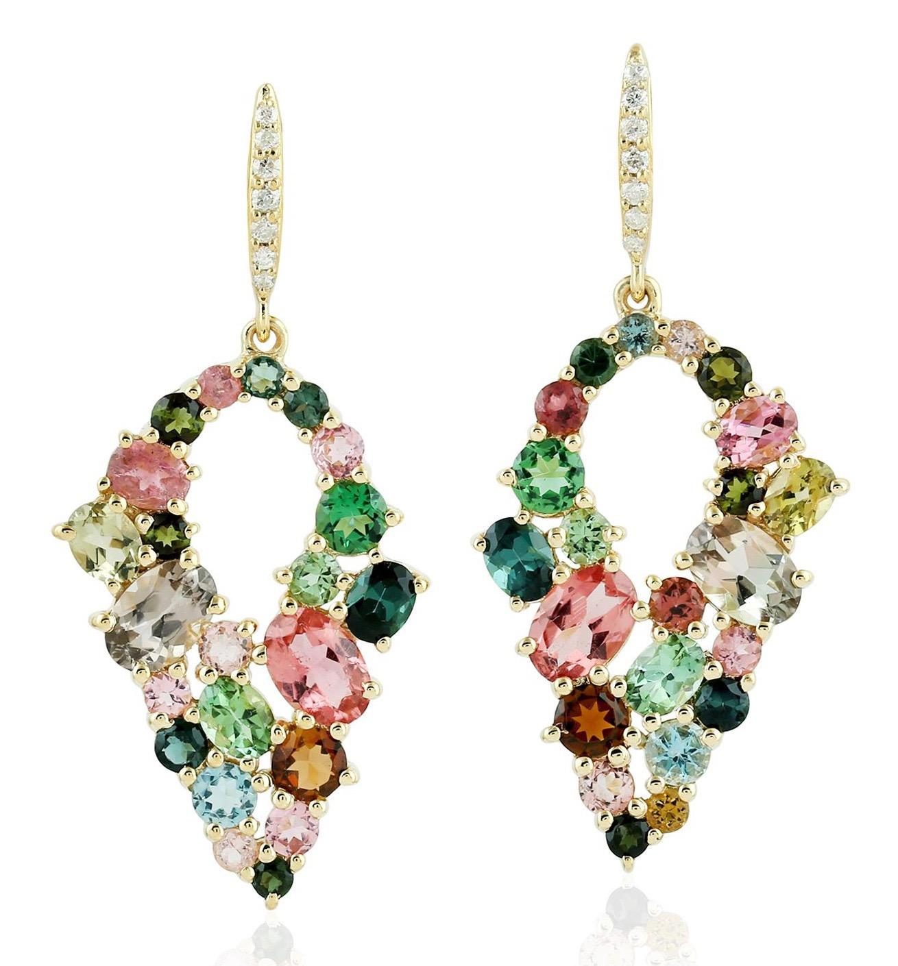 Mixed Cut 5.65 Carat Tourmaline 18 Karat Gold Earrings For Sale