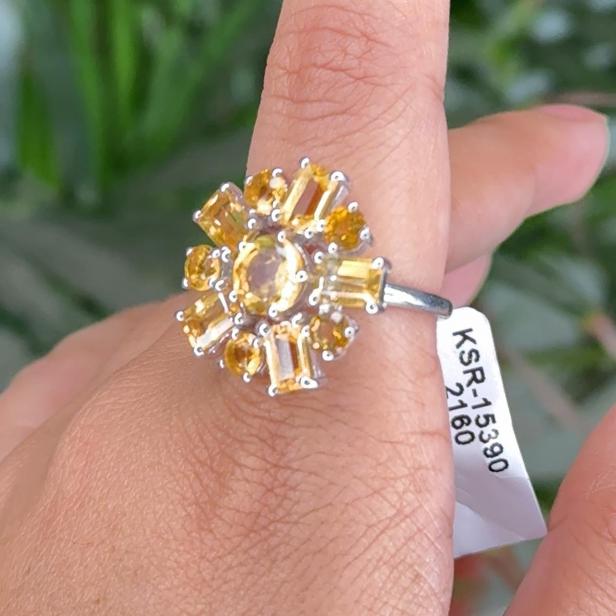 For Sale:  5.65 ct Citrine Sunshine Baguette Cut Ring in 925 Solid Silver for Women Jewelry 4