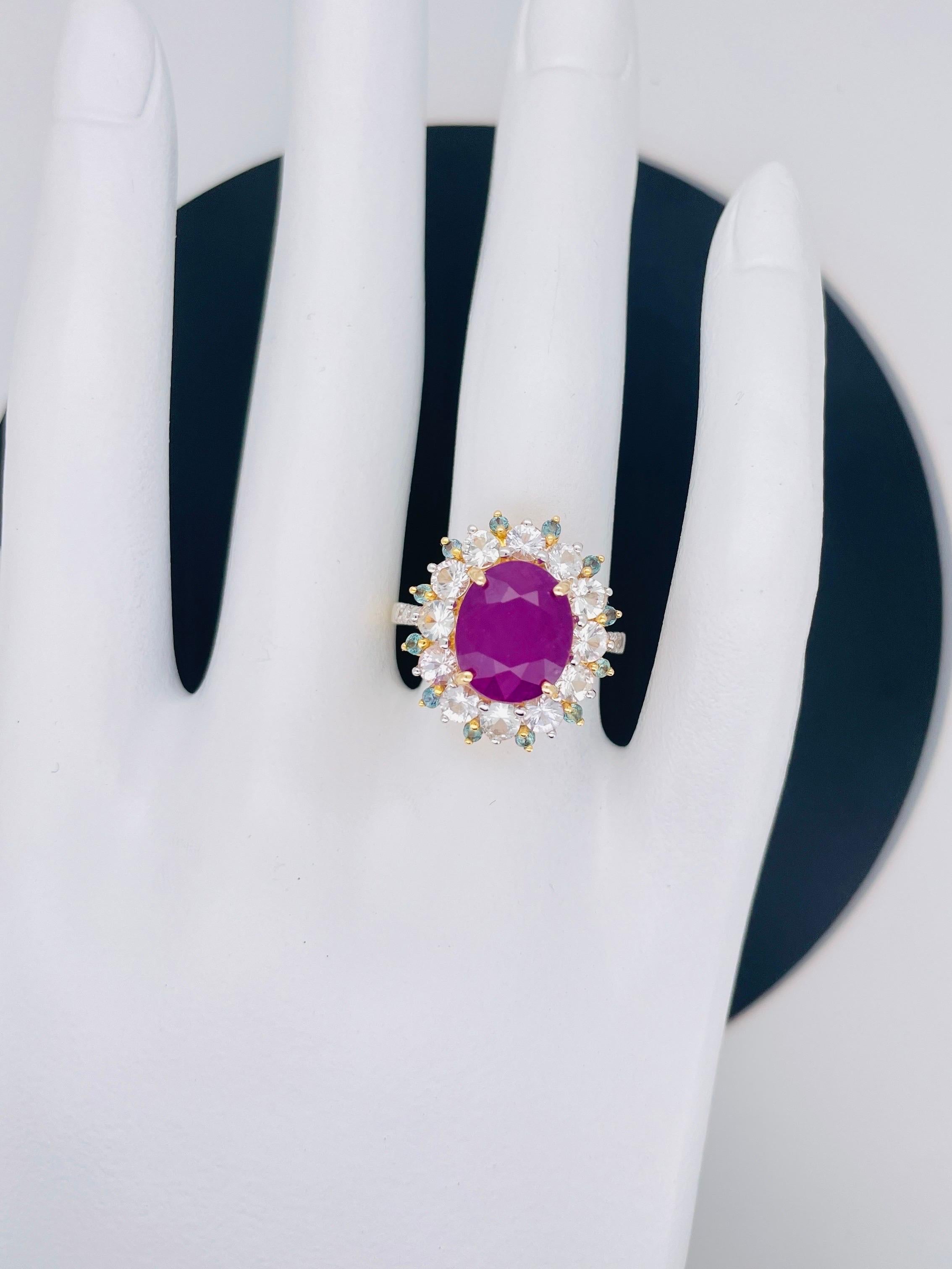 Brilliant Cut 5.65 Ct Unheated Ruby Ring with Alexandrite and natural diamond 14K 5.18 Gram For Sale