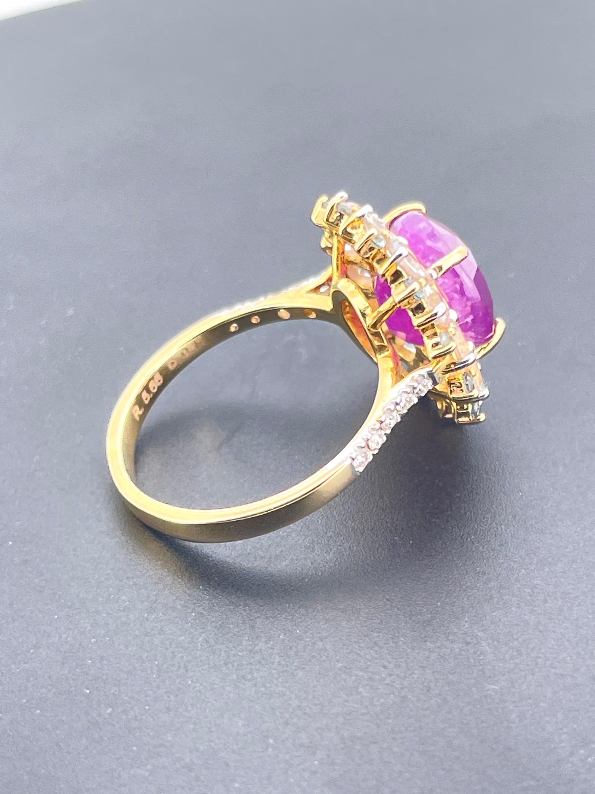 5.65 Ct Unheated Ruby Ring with Alexandrite and natural diamond 14K 5.18 Gram For Sale 1