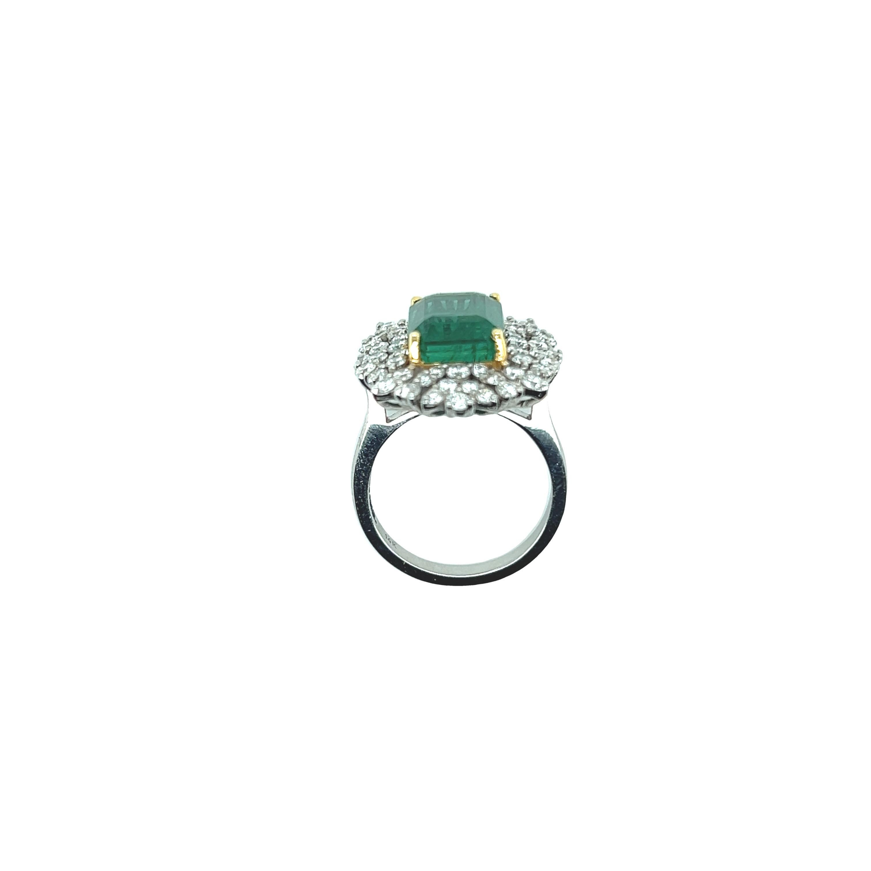 Women's or Men's 5.66 Carat Zambian Emerald Ring For Sale