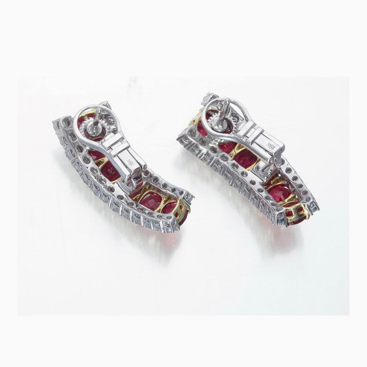 Moderno 5.67 Carat Burmese Ruby No Heat Pigeon Blood And Diamond Earring in 18K Gold in vendita