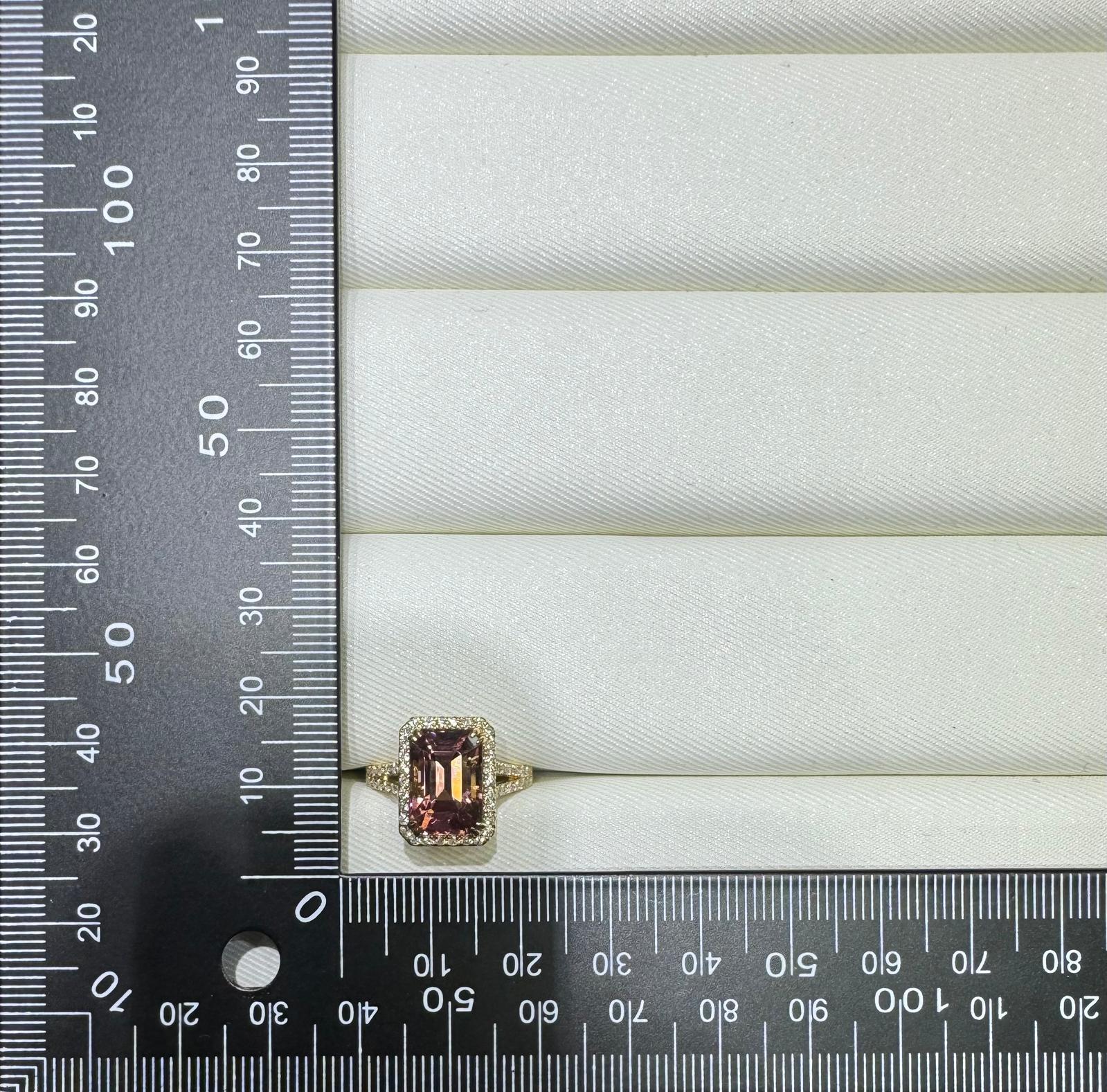 5.67 Carat Pink Tourmaline and Diamond Ring in 18K Yellow Gold For Sale 1