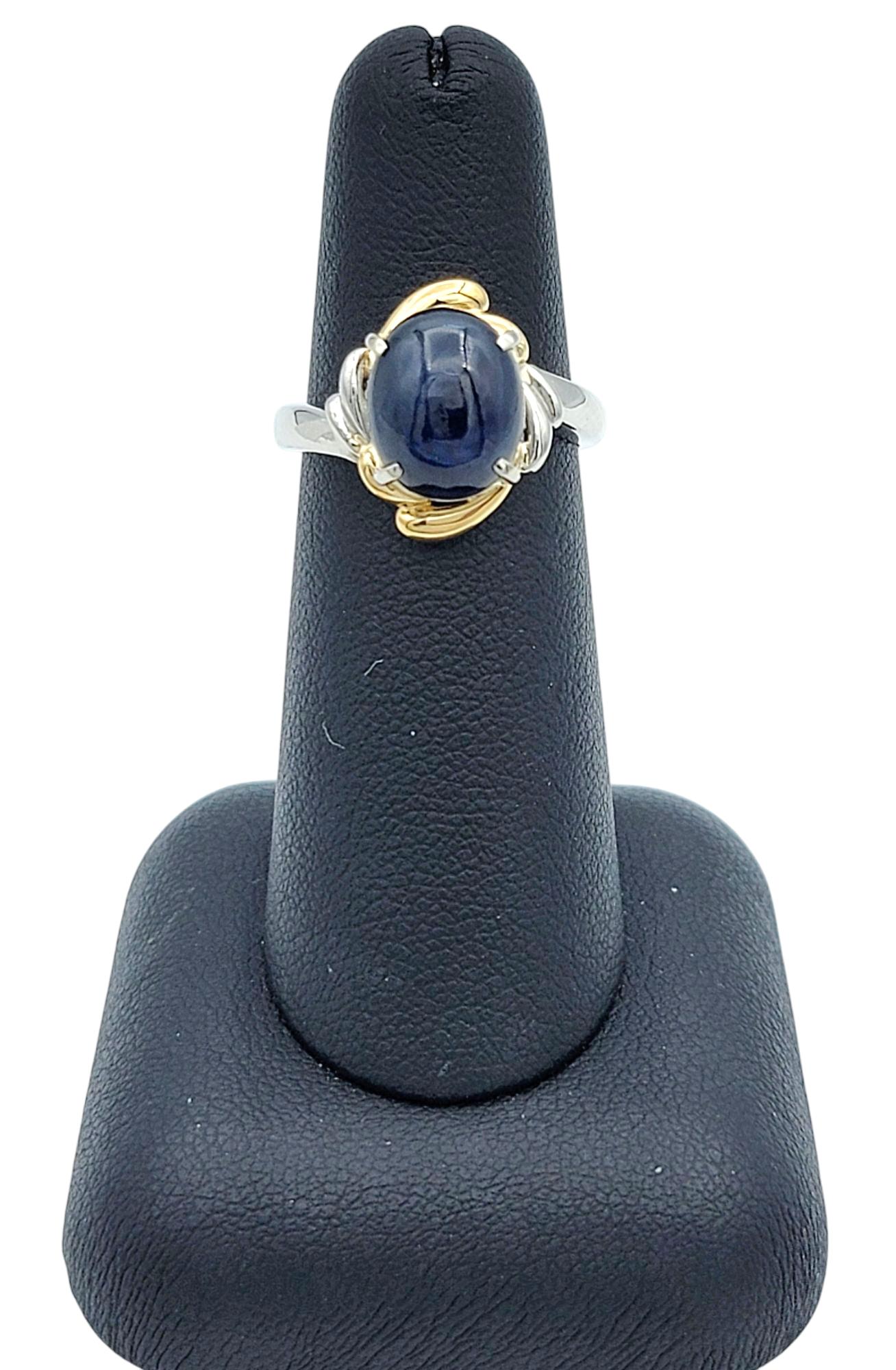 Ring mit 5,68 Karat ovalem Cabochon-Saphir in Platin und 18 Karat Gelbgold im Angebot 4
