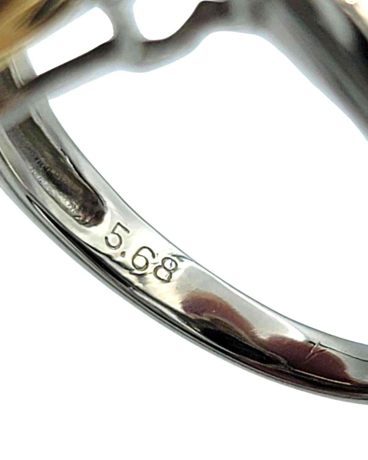 Ring mit 5,68 Karat ovalem Cabochon-Saphir in Platin und 18 Karat Gelbgold im Angebot 1