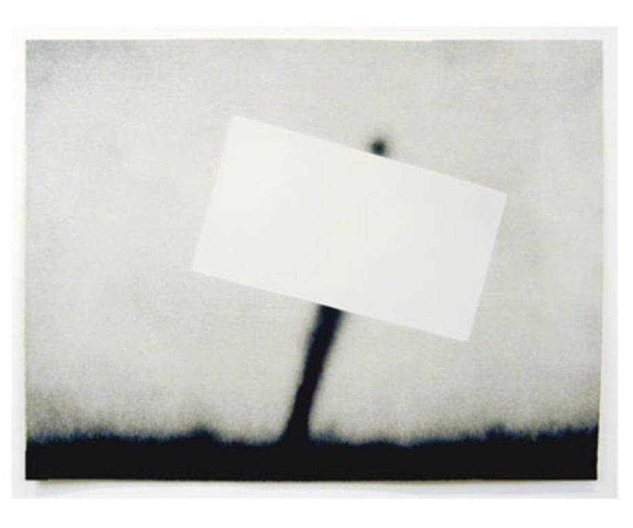 Sin título (Letrero en blanco), litografía de Ed Ruscha, 1989

Más información:
Medio: Litografía sobre papel Rives BFK gris
Dimensiones: 27 x 36 pulgadas

Sobre el artista: Nacido en 1937 en Omaha, Nebraska, Edward Ruscha se crió en Oklahoma City,