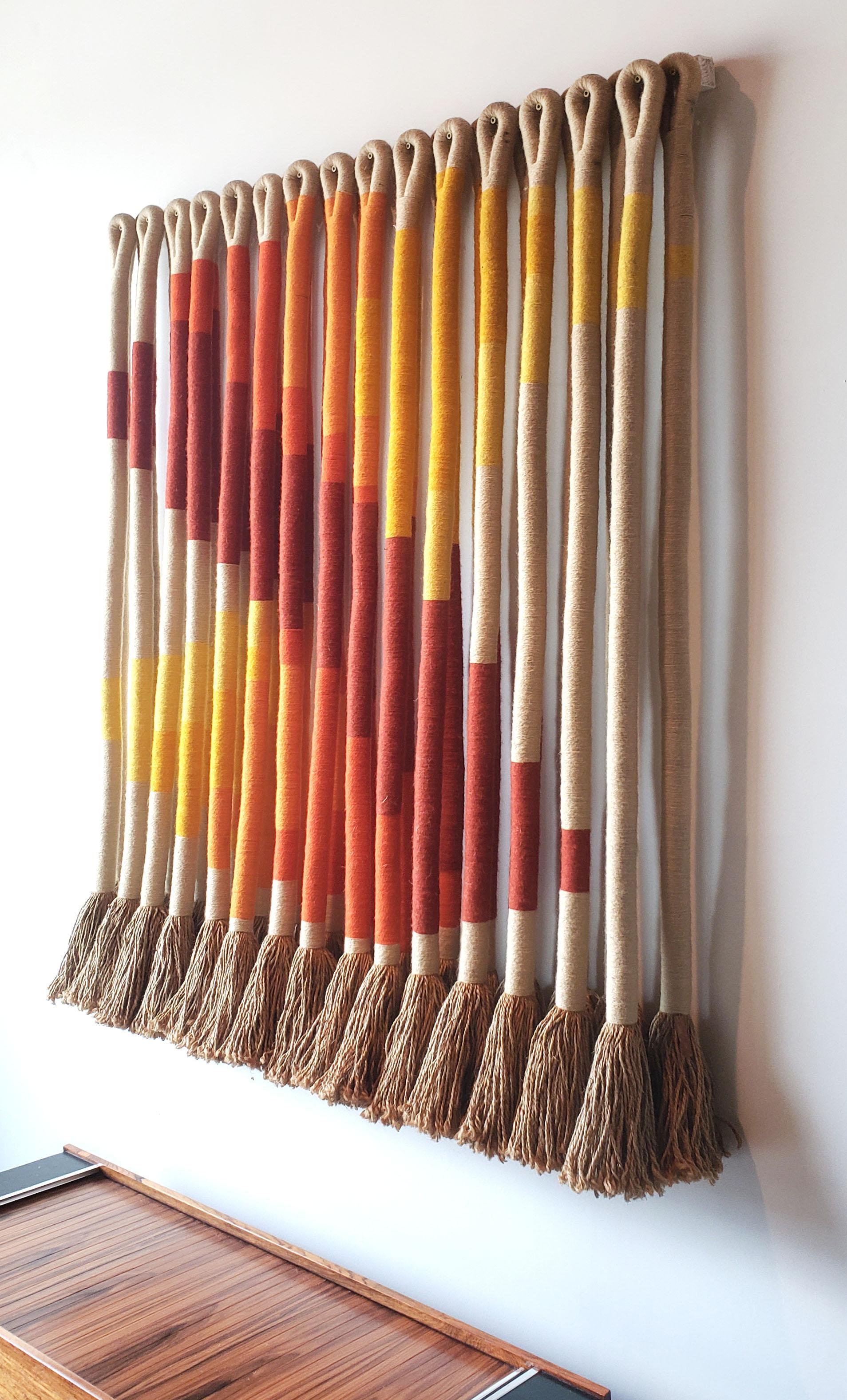 Opera d'arte tessile 'Oblique Ombre' della fiber artist Jane Knight, anni '70 in vendita 5