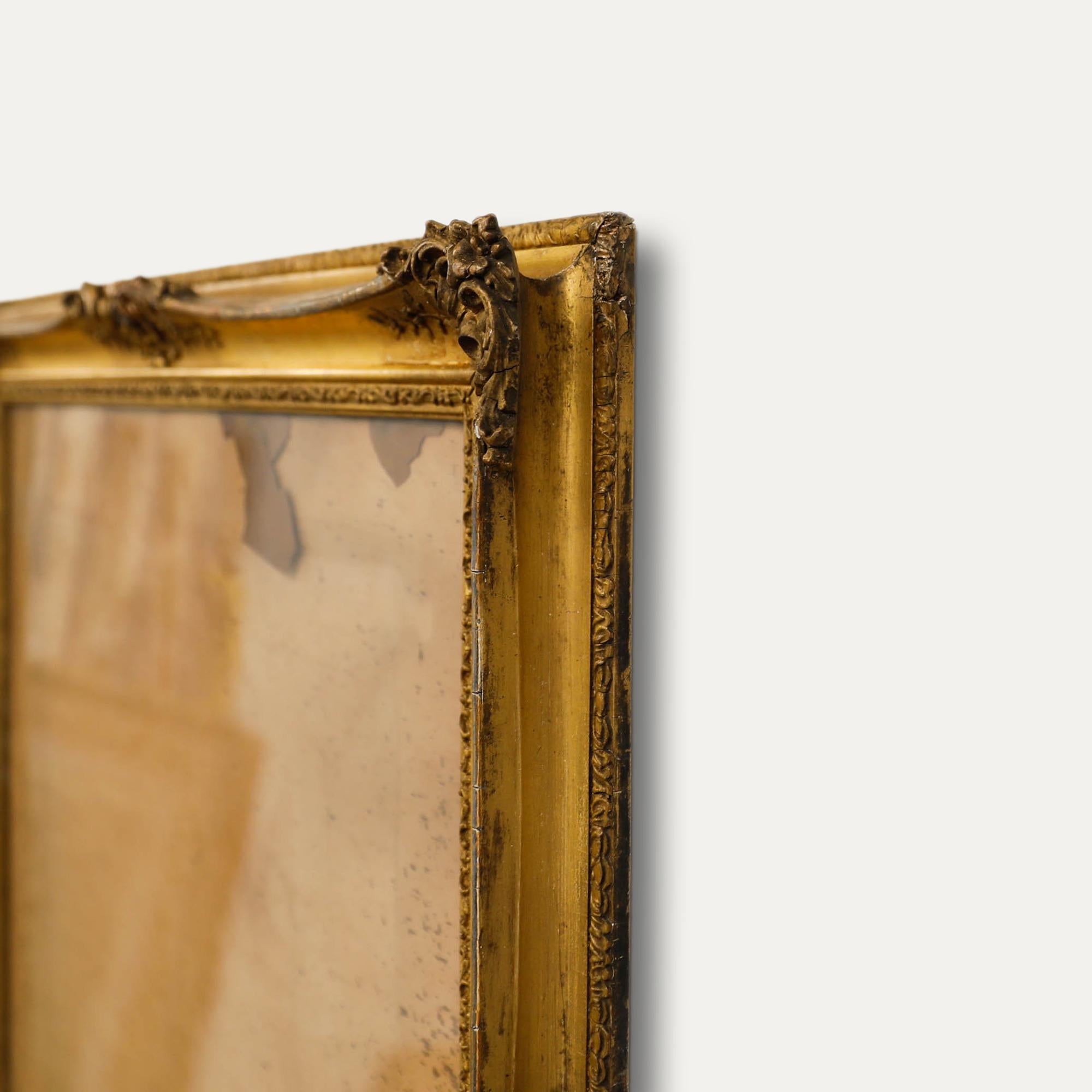 Late 19th Century Gilt Picture Frame with Glazing For Sale 1