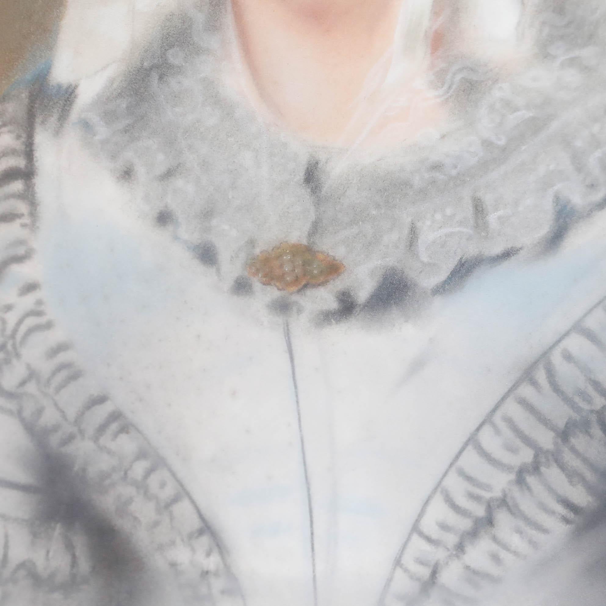 Pastel encadré du milieu du 19e siècle - Mme Hauptmann - Marron Portrait par Unknown