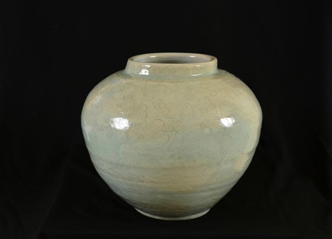 CSULB Celadon Pot #2, Vase by Jeffry Mitchell, 2019

Additional information:
Medium: Ceramic and glaze
Dimensions: 12 1/2 x 14 x 14 in

About artist: Jeffry Mitchell’s primary medium is ceramic and he is well versed in its traditions around the