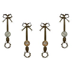 Stile Luigi XVI, bronzo, specchio, quattro appliques da parete, Francia, XIX secolo.