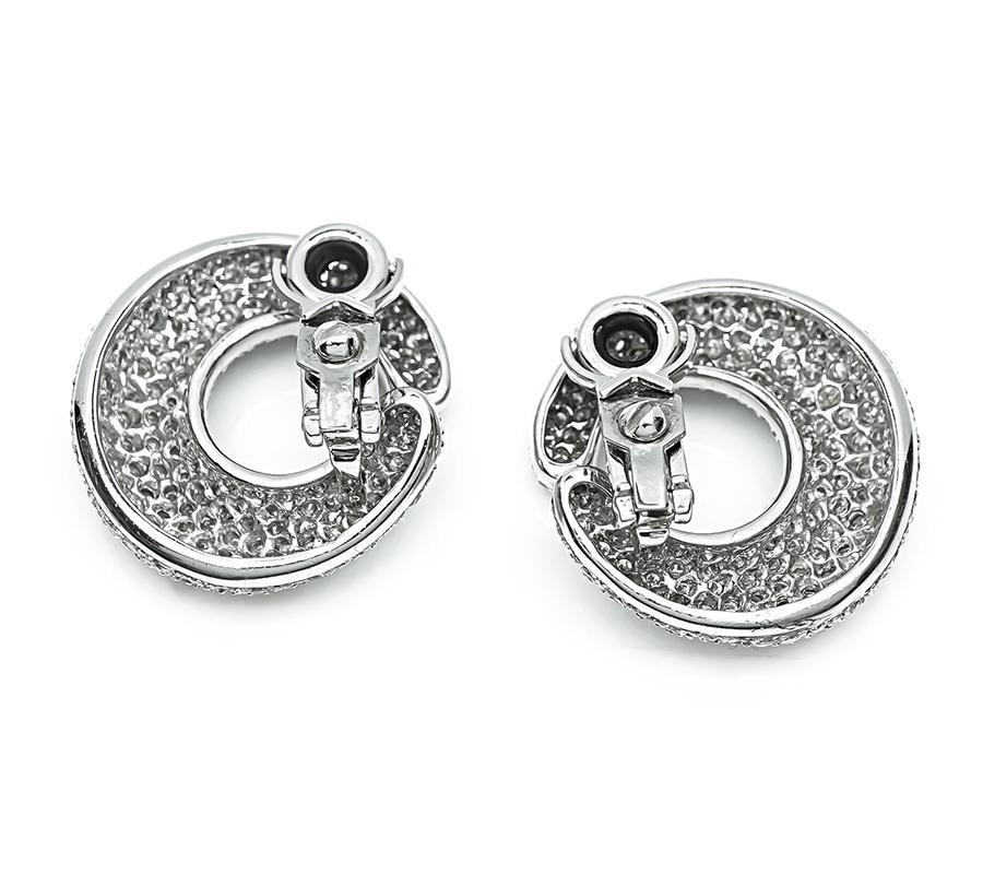 Pendientes de diamantes de 5,68 ct en Bueno estado para la venta en New York, NY