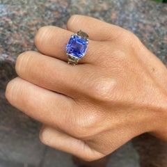 5.69 carat Certified Natural Sapphire & Diamond Ring