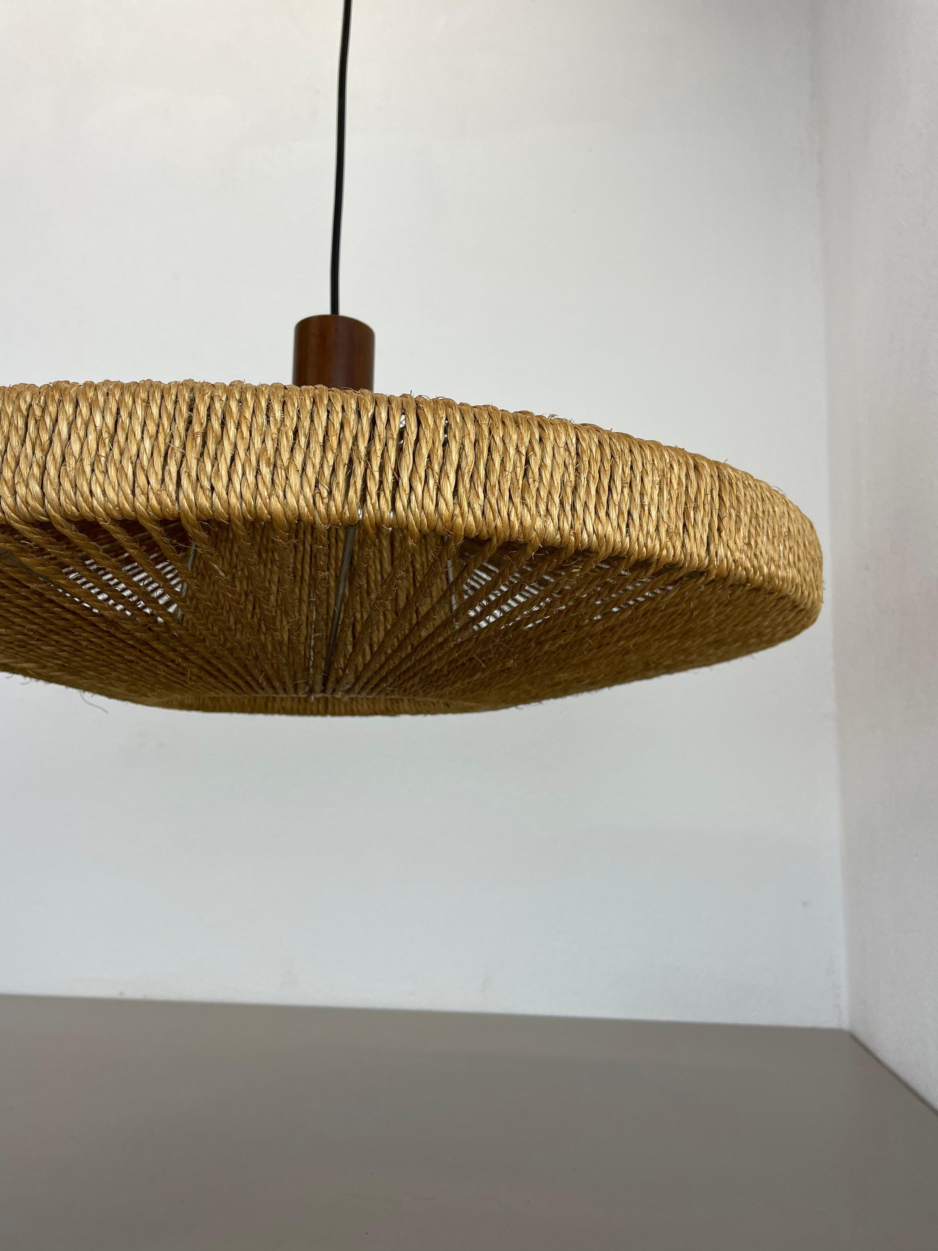 20th Century 56cm Organic Sisal and Teak Ufo Hanging Light Made by Temde Lights Germany 1960s For Sale