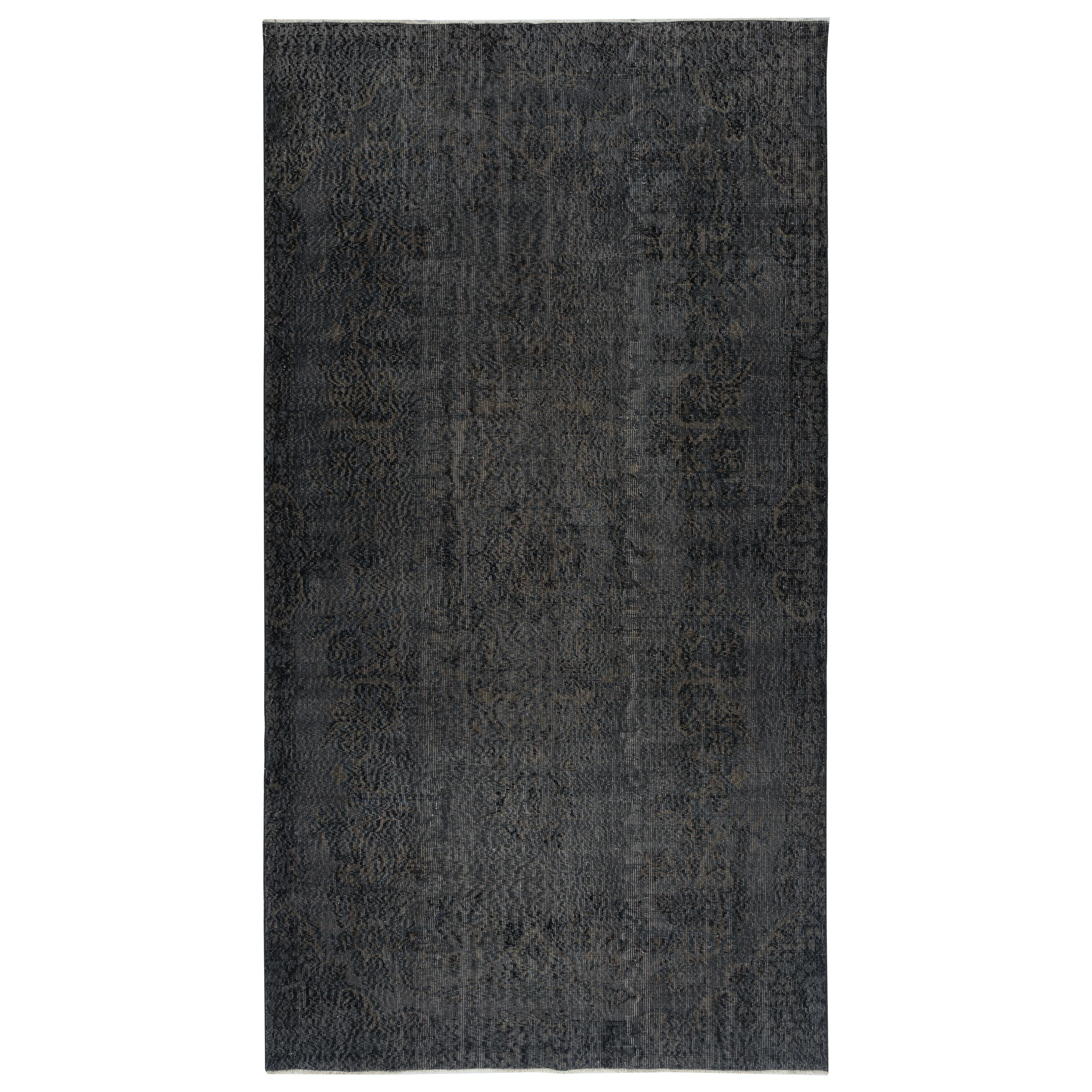 Tappeto vintage sovratinto grigio da 5,6x10,4 piedi per interni moderni. Annodato a mano in Turchia