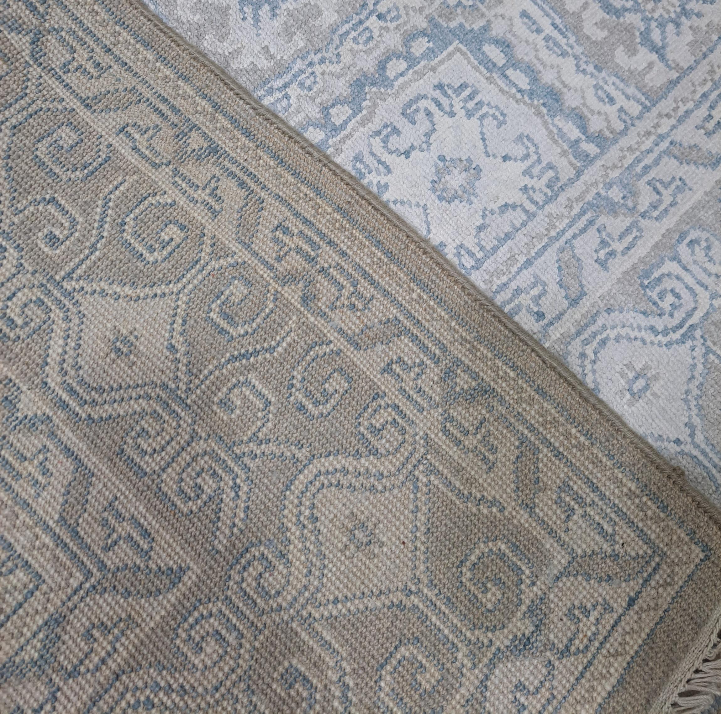 5.6x8 Ft 100% Seide Hand-geknotet Bereich Teppich für zeitgenössische Wohnzimmer Dekor im Angebot 1