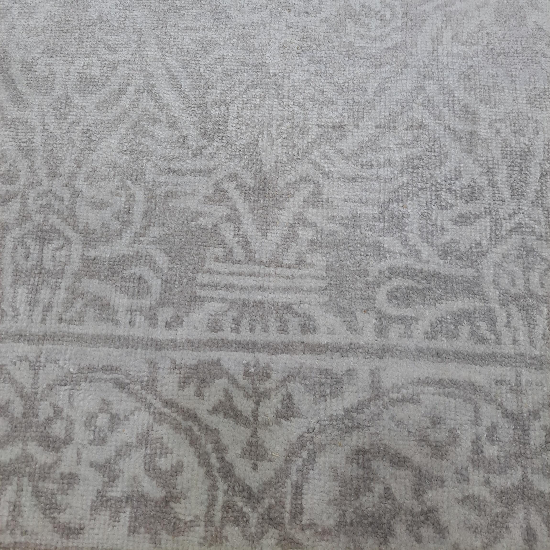 5.6x8 Ft 100% Seide Handgeknüpfter Teppich. Luxus-Teppich. Indische handwerkliche Qualität im Angebot 2