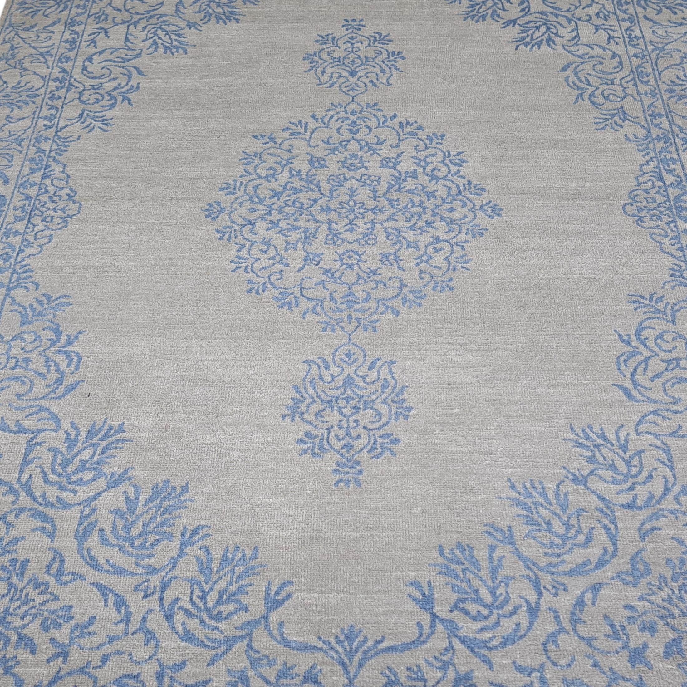 5.6x8 Ft handgeknüpfter Vorleger für zeitgenössisches Wohnzimmer. 100% reine Seide im Angebot 2