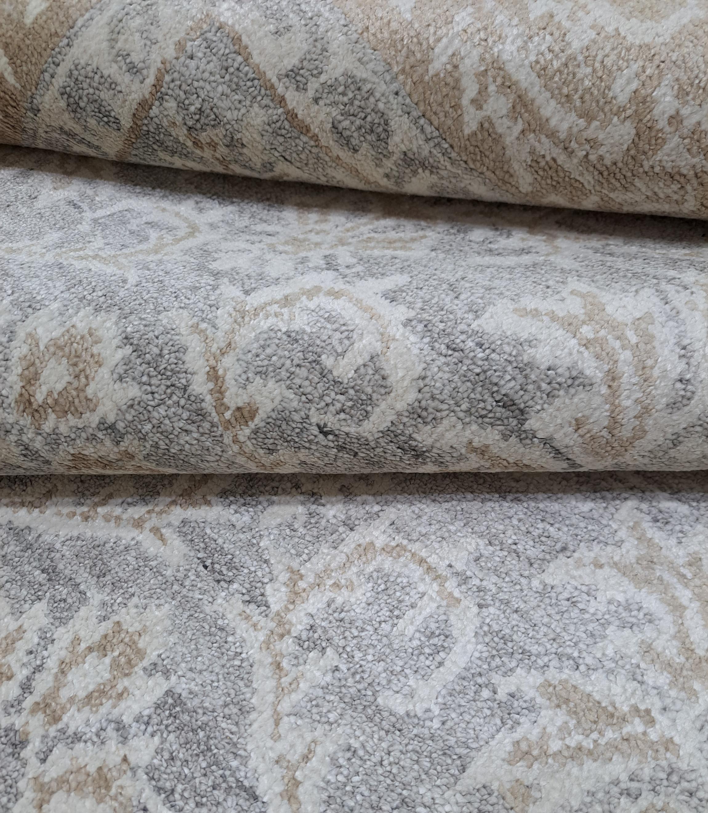 5.6x8 Ft Tappeto moderno annodato a mano. Tappeto in pura seta. Dimensioni personalizzate disponibili in vendita 2