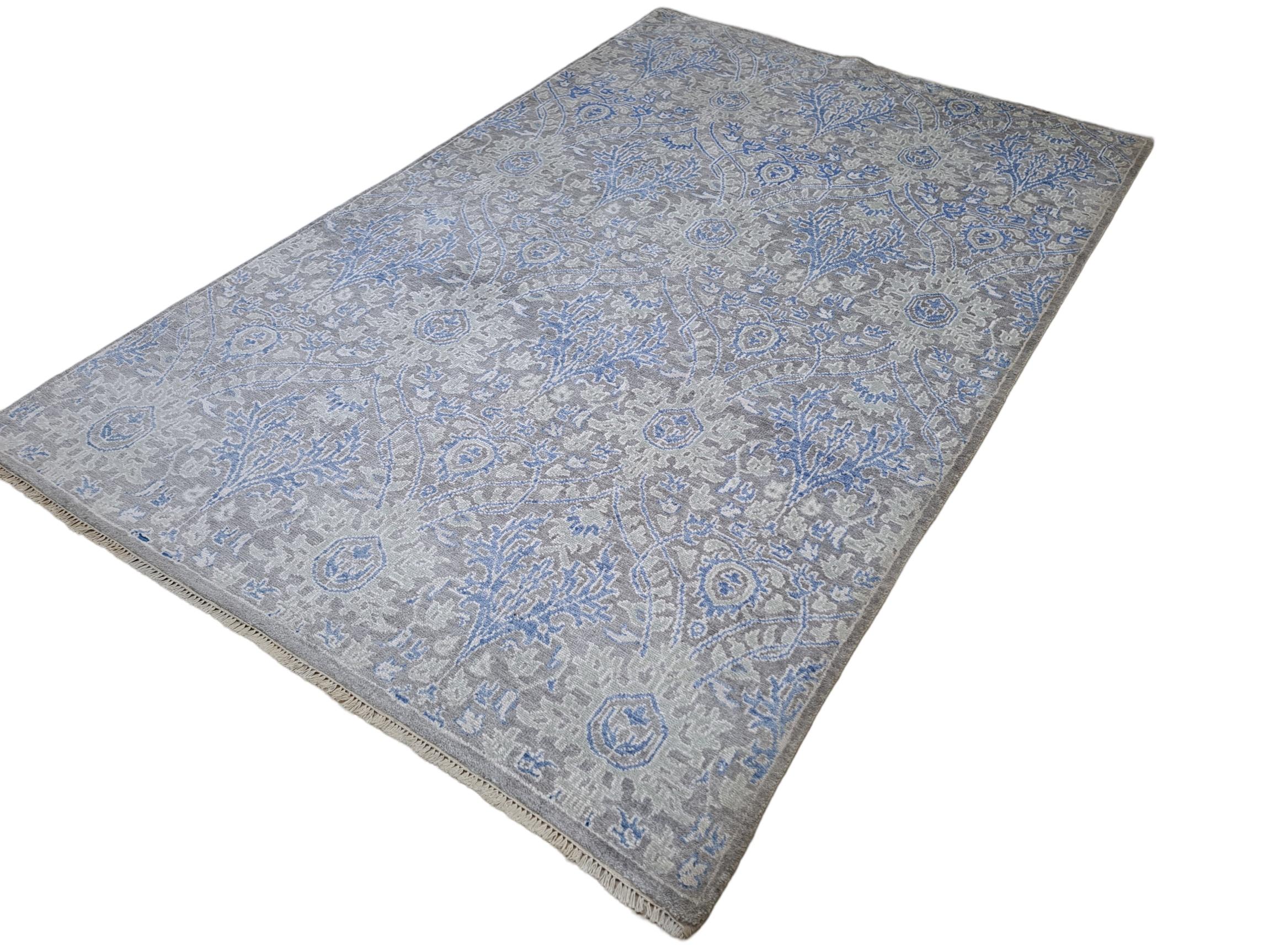 5.6x8 Ft New Handgeknüpfter Seidenteppich. Wohnzimmer Teppichboden. Benutzerdefinierte Größe verfügbar (Indisch) im Angebot