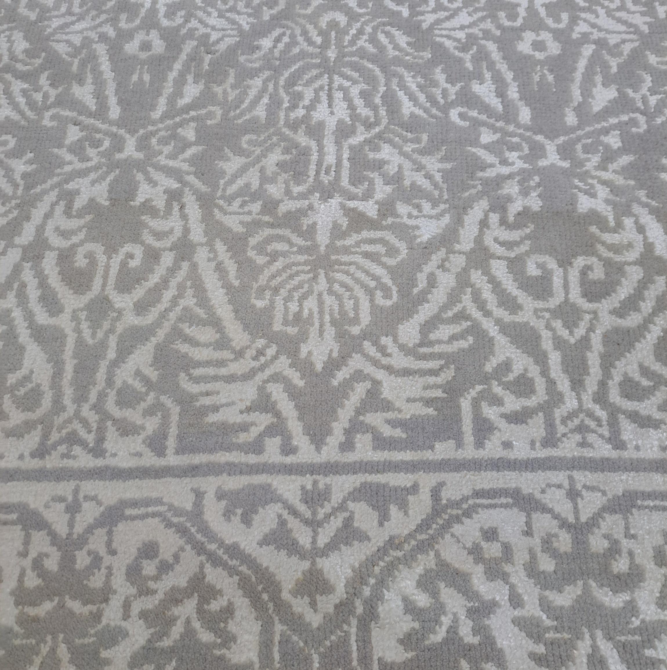 5.6x8 Ft New Handgeknüpfter Seidenteppich. Wohnzimmer Teppichboden. Benutzerdefinierte Größe verfügbar im Zustand „Neu“ im Angebot in Spring Valley, NY