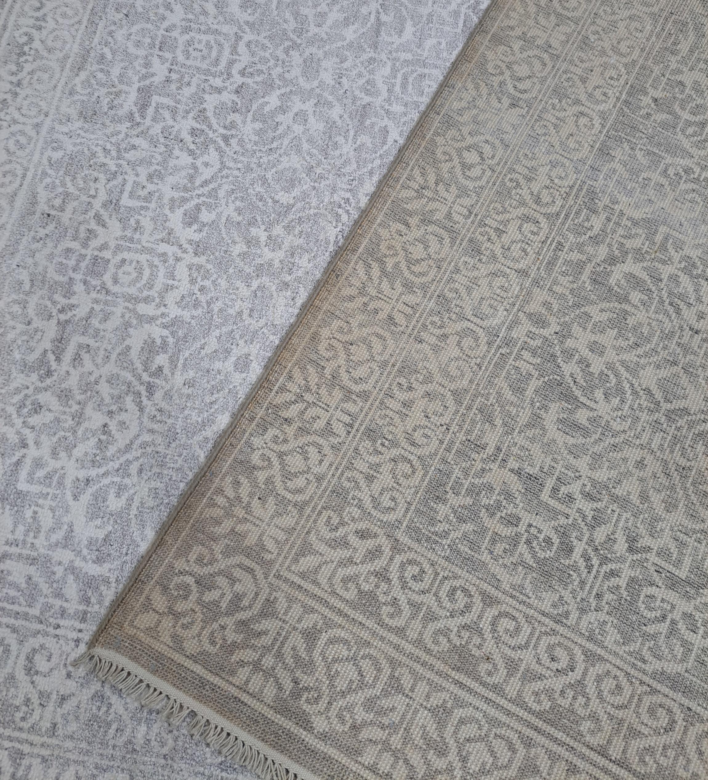 5.6x8 Ft Reiner Seidenteppich, handgefertigt. Handgeknüpfter Teppich für modernes Wohnzimmer im Angebot 3