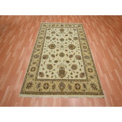 5'6"x8' Ivory Agra with Ziegler Design Leaf Pattern Hand Knotted Pure Wool Rug