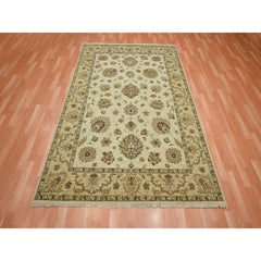 5'6 "x8'1" Ivory Agra with Ziegler Design Leaf Pattern Hand Knotted Pure Wool Rugs (Tappeto in pura lana annodato a mano)