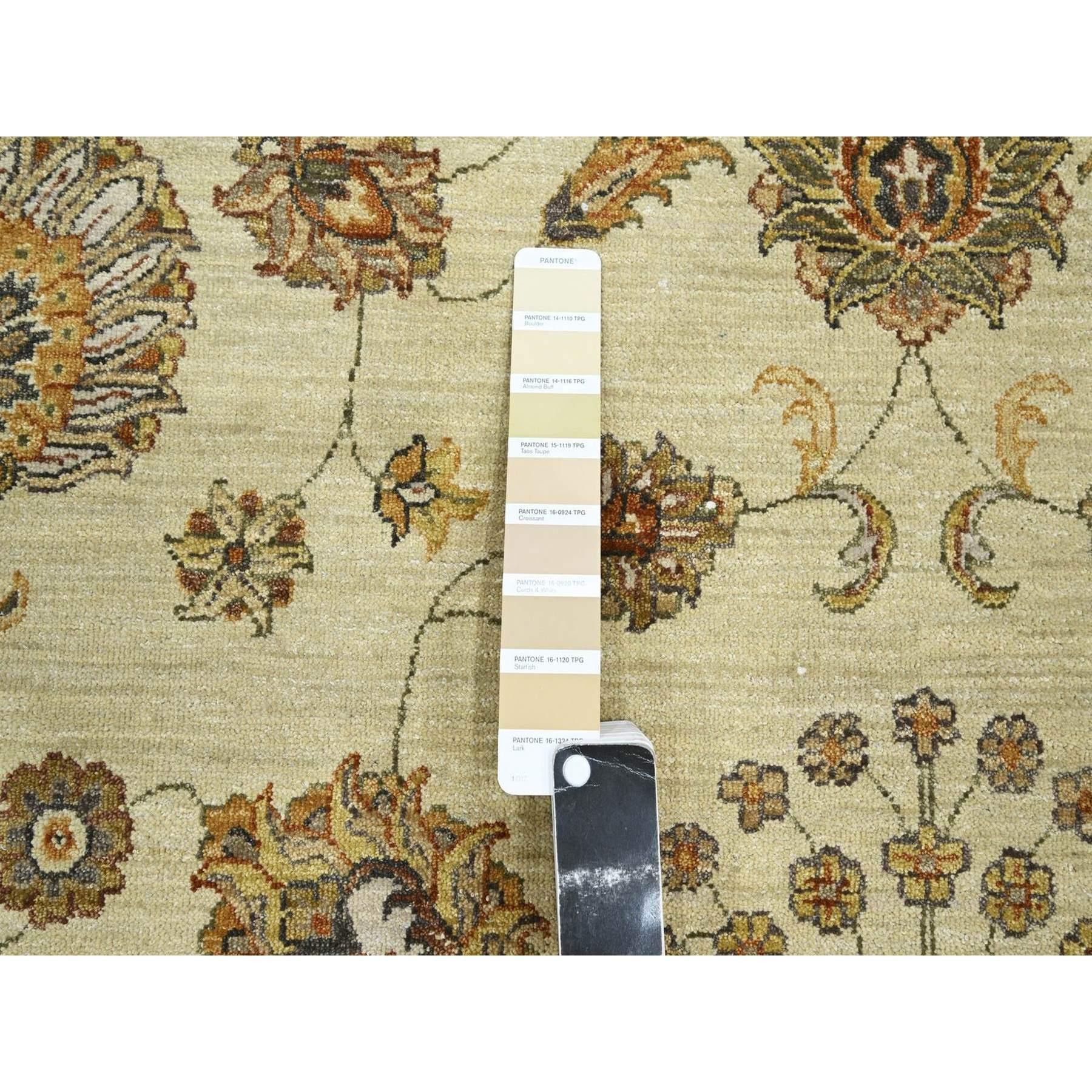 Hand-Knotted 5'6
