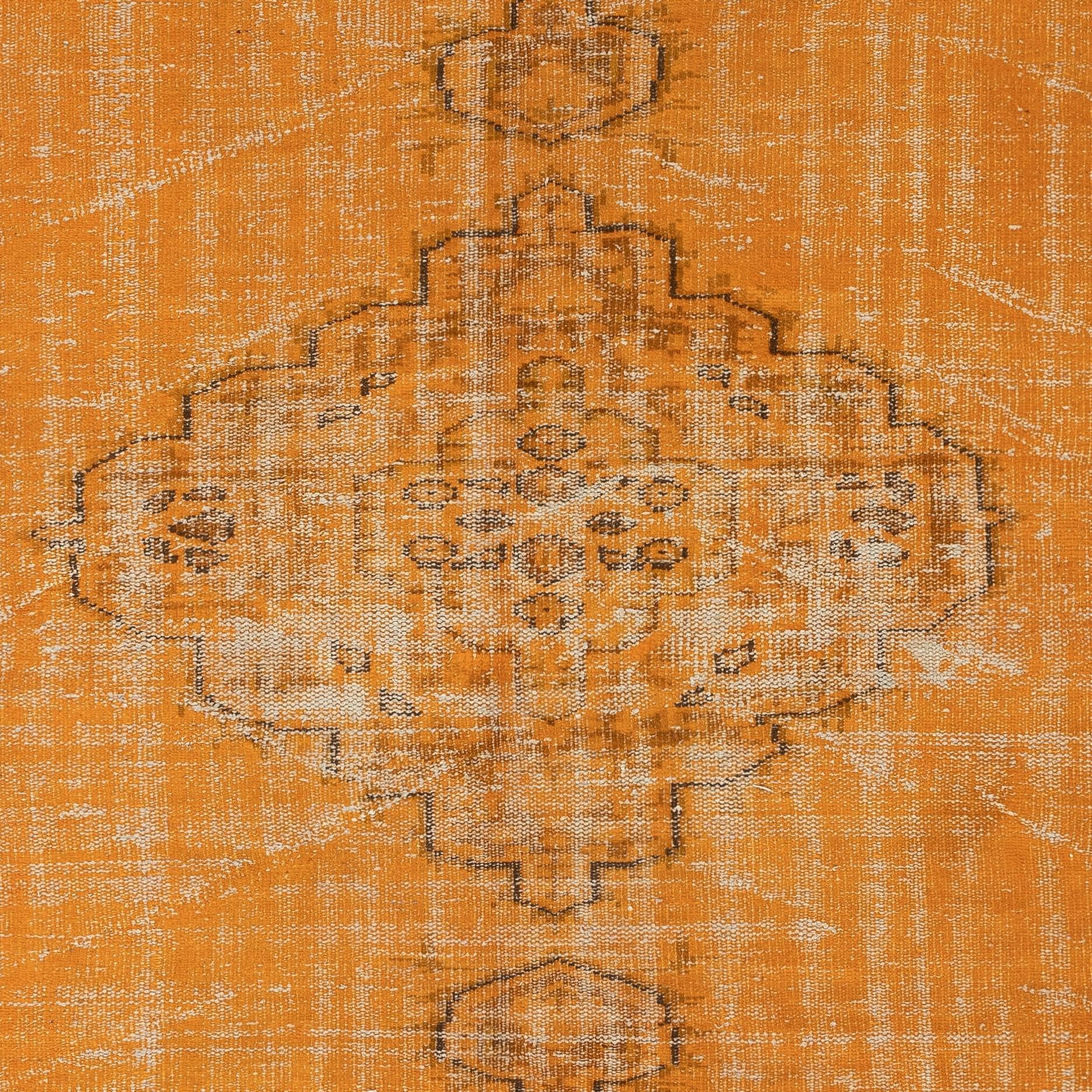 Turco Tappeto turco fatto a mano arancione da 5,6x8,5 piedi per soggiorno, camera da letto e sala da pranzo in vendita