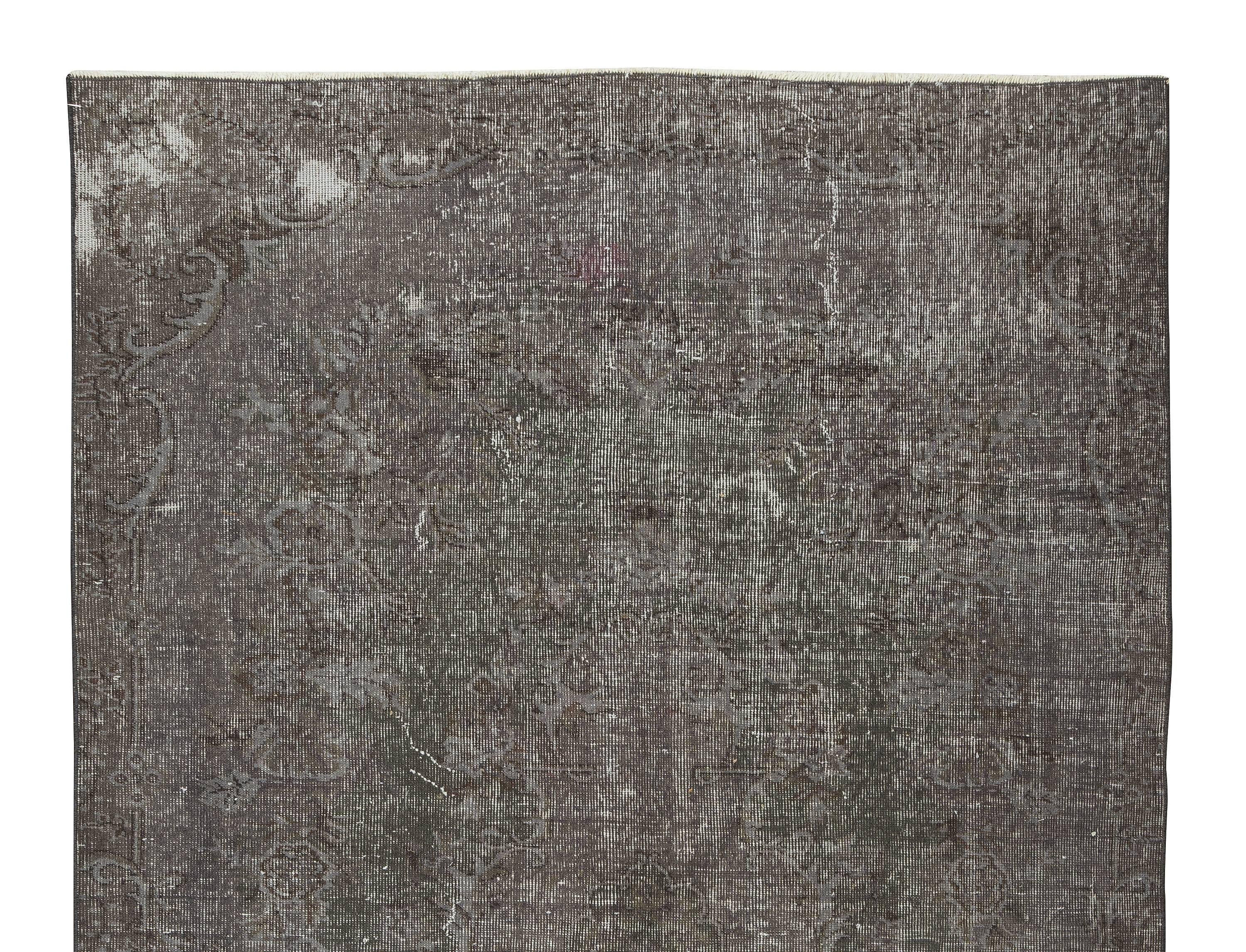 Hand-Knotted Gray Area Rug for Modern Interior, Handmade in Turkey, Vintage Carpet For Sale